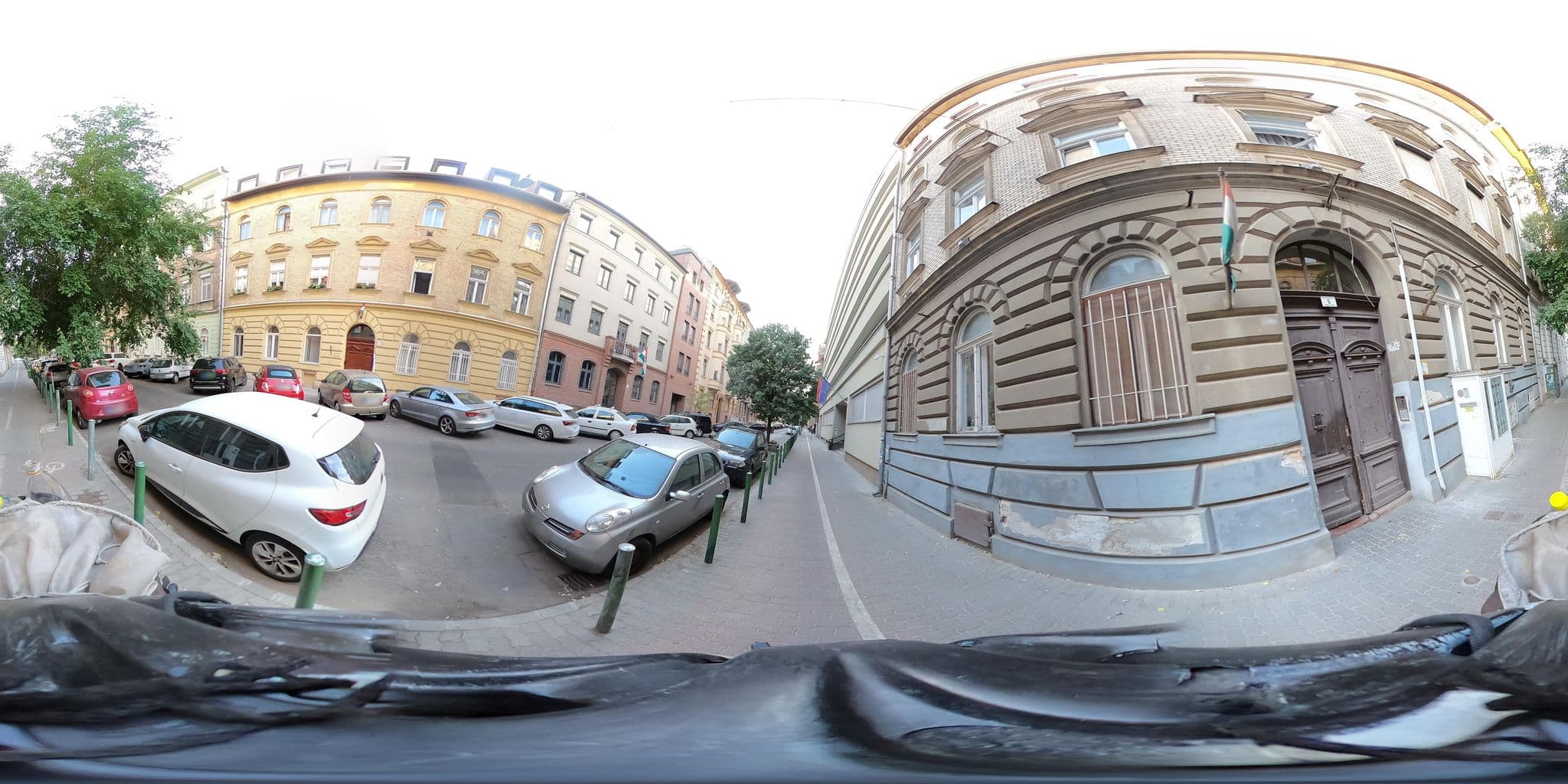 Street view near H3 Apartment, Országút — © grozsa11 (CC BY-SA · Mapillary)