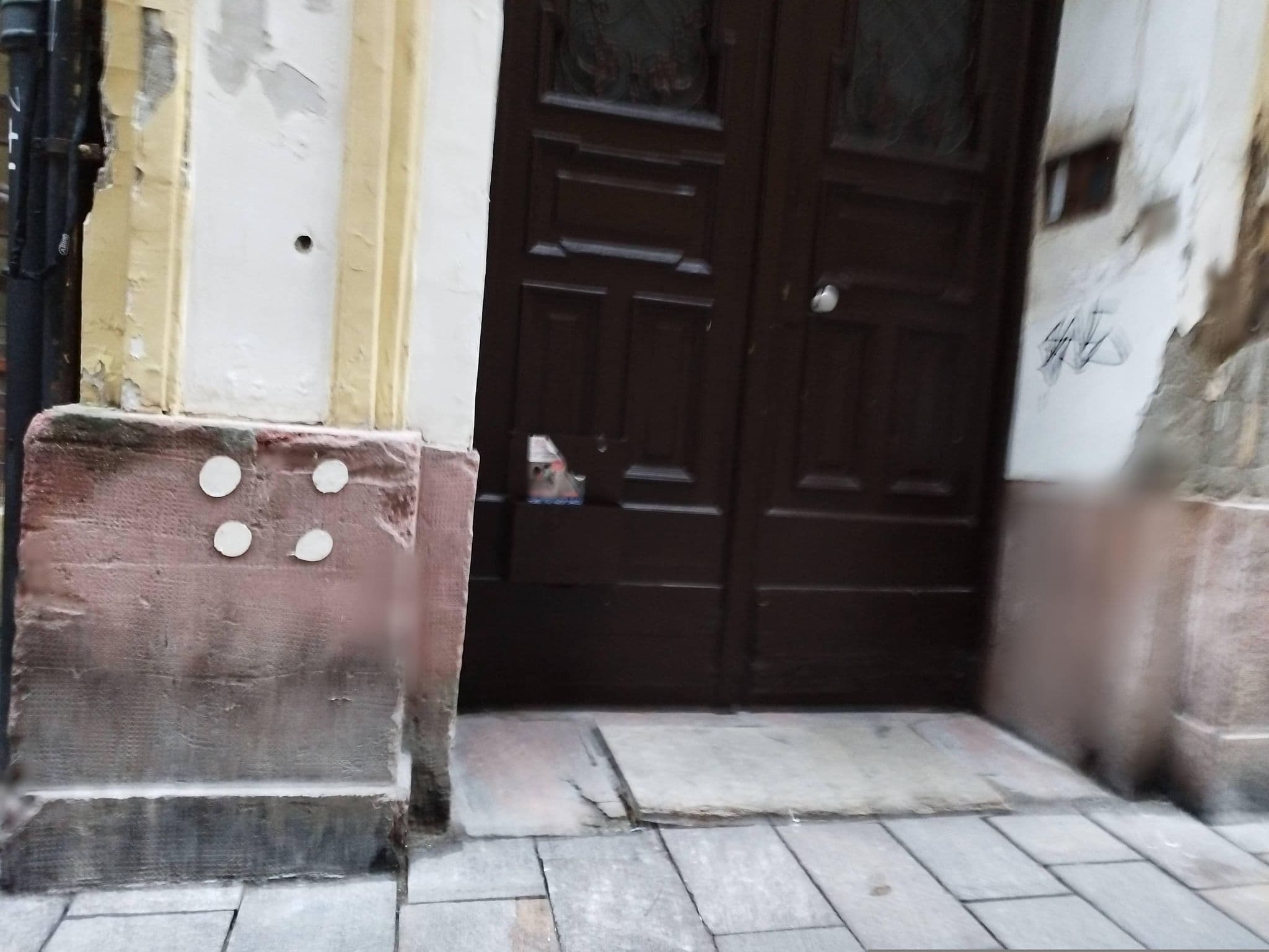 Street view near Smile Apartman, Palotanegyed — © grozsa11 (CC BY-SA · Mapillary)