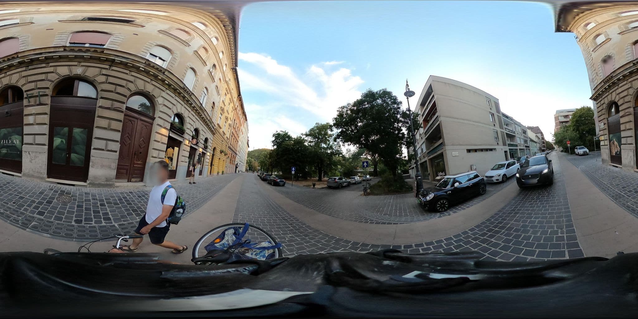 Street view near Grand Market Luxury Apartments, Budapest I. kerület — © grozsa11 (CC BY-SA · Mapillary)