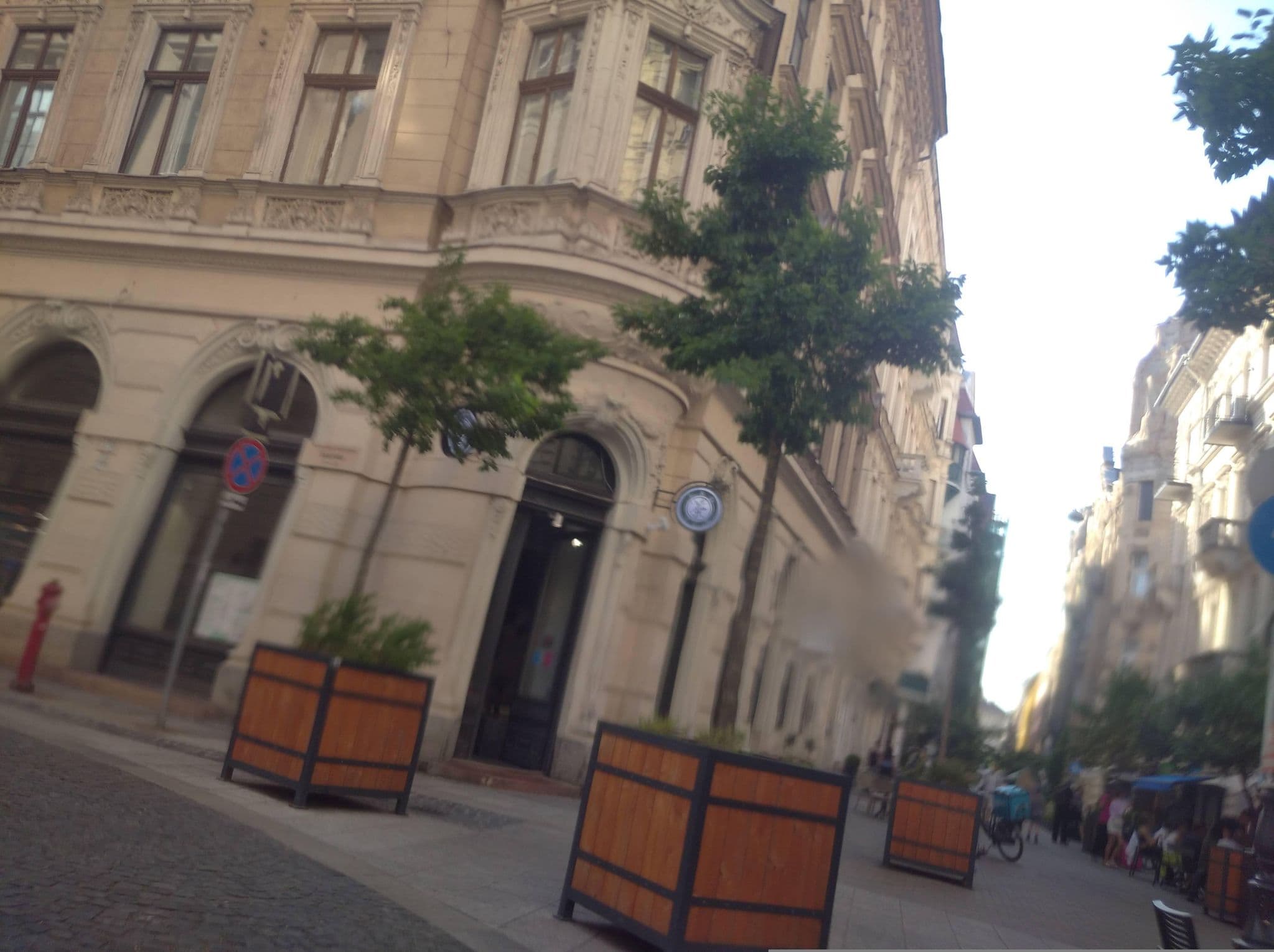 Street view near Pozole Apartman, Budapest VI. kerület — © grozsa11 (CC BY-SA · Mapillary)