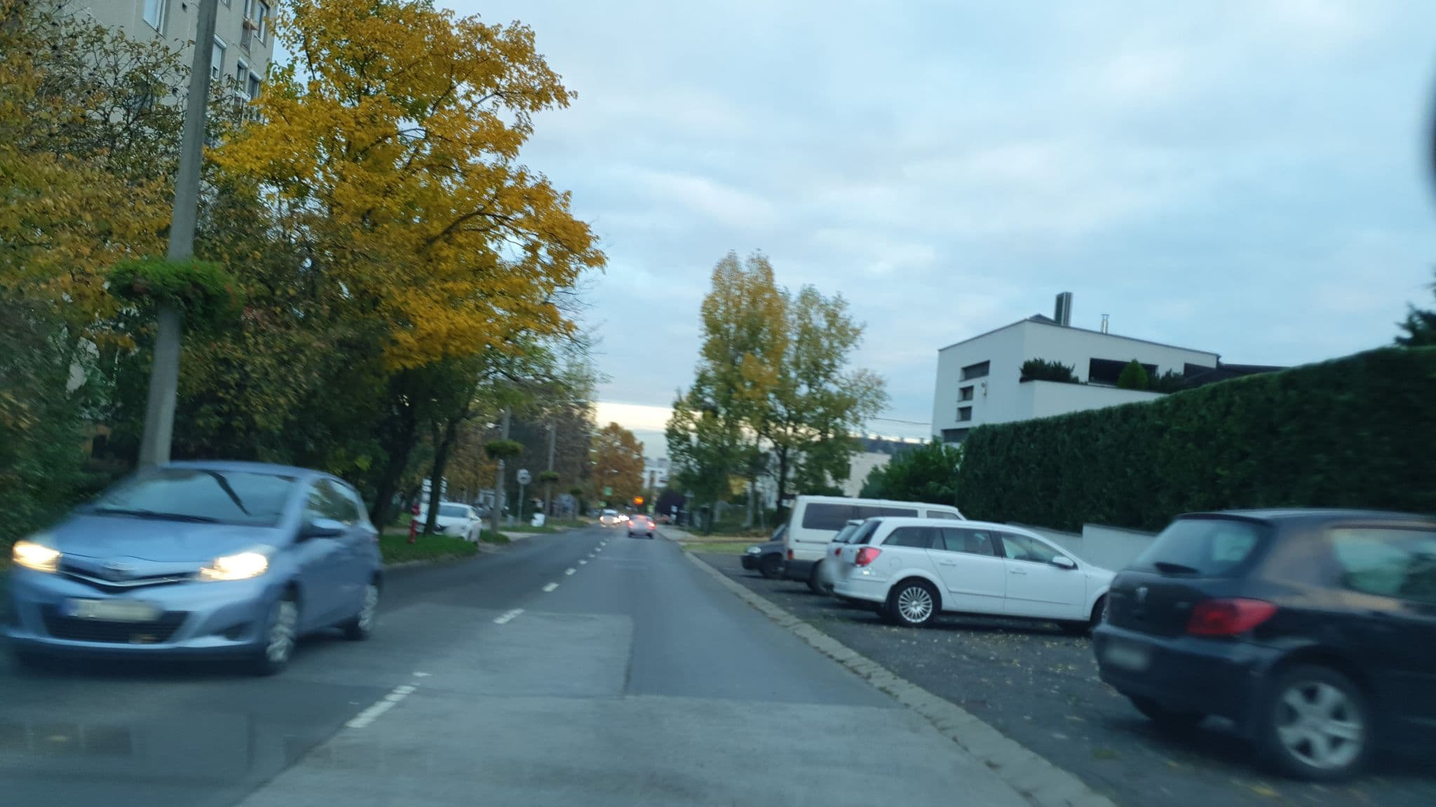 Street view near The Gabriel, Kelenföld — © kami911 (CC BY-SA · Mapillary)