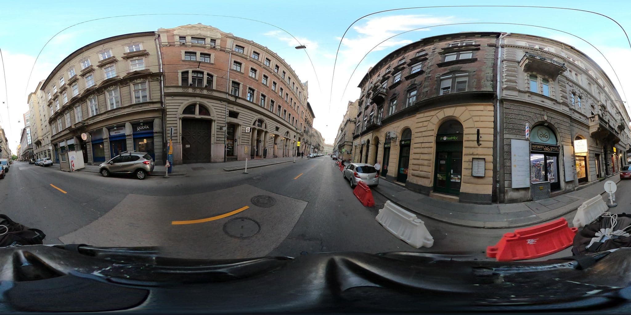 Street view near Silent Flat, Budapest VI. kerület — © grozsa11 (CC BY-SA · Mapillary)