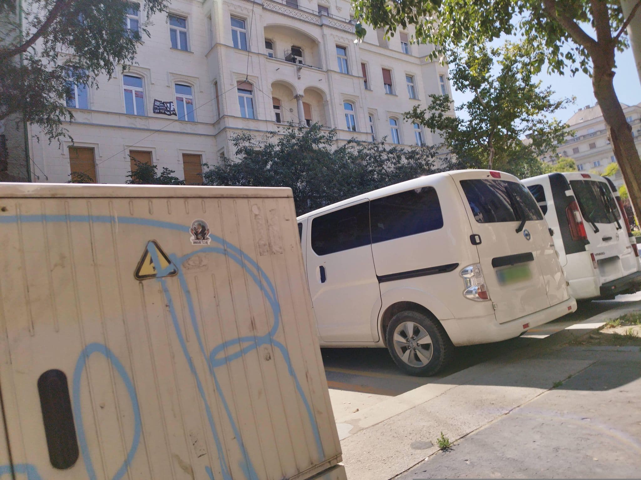 Street view near Way to stay - barbiehuis, Lipótváros — © grozsa11 (CC BY-SA · Mapillary)