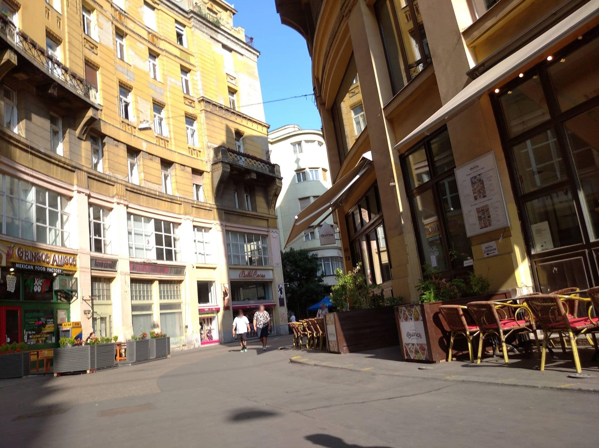 Street view near Standard Apartment by Hi5 - Anker 1, Budapest V. kerület — © grozsa11 (CC BY-SA · Mapillary)