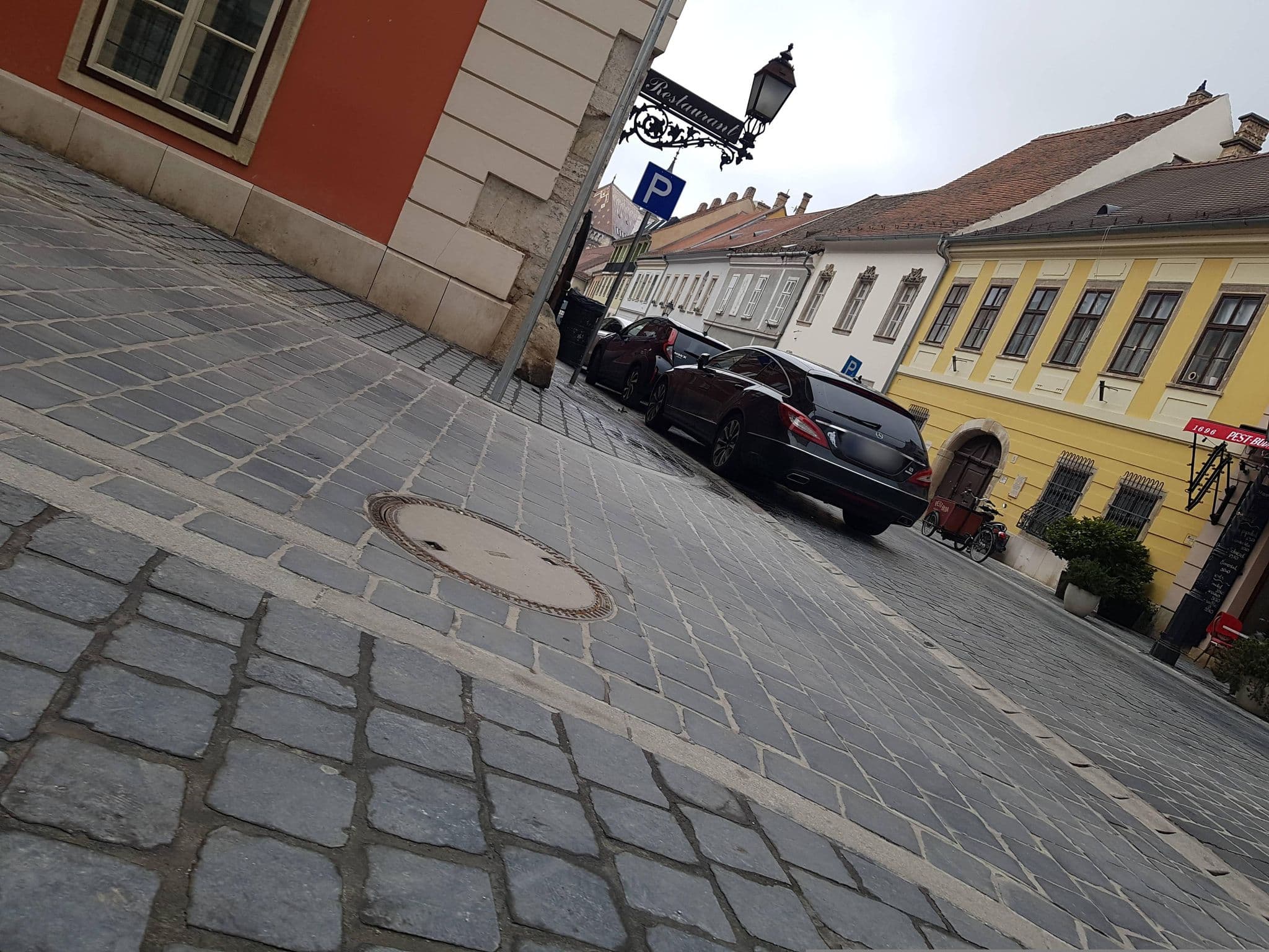 Street view near Pest-Buda Bistro&Hotel, Buda — © leveskockaa (CC BY-SA · Mapillary)