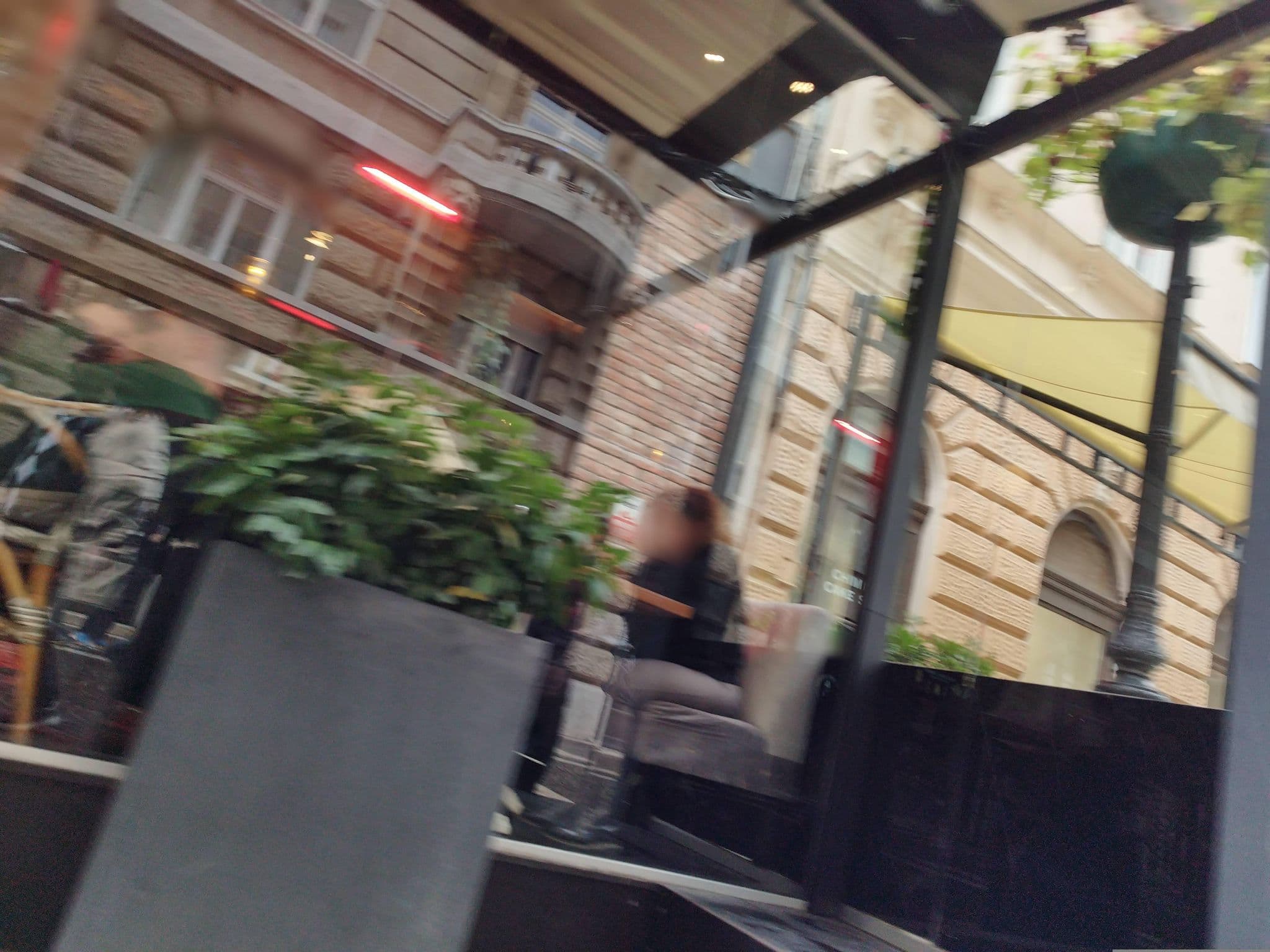 Street view near dandy's deluxe hotel, Budapest V. kerület — © grozsa11 (CC BY-SA · Mapillary)