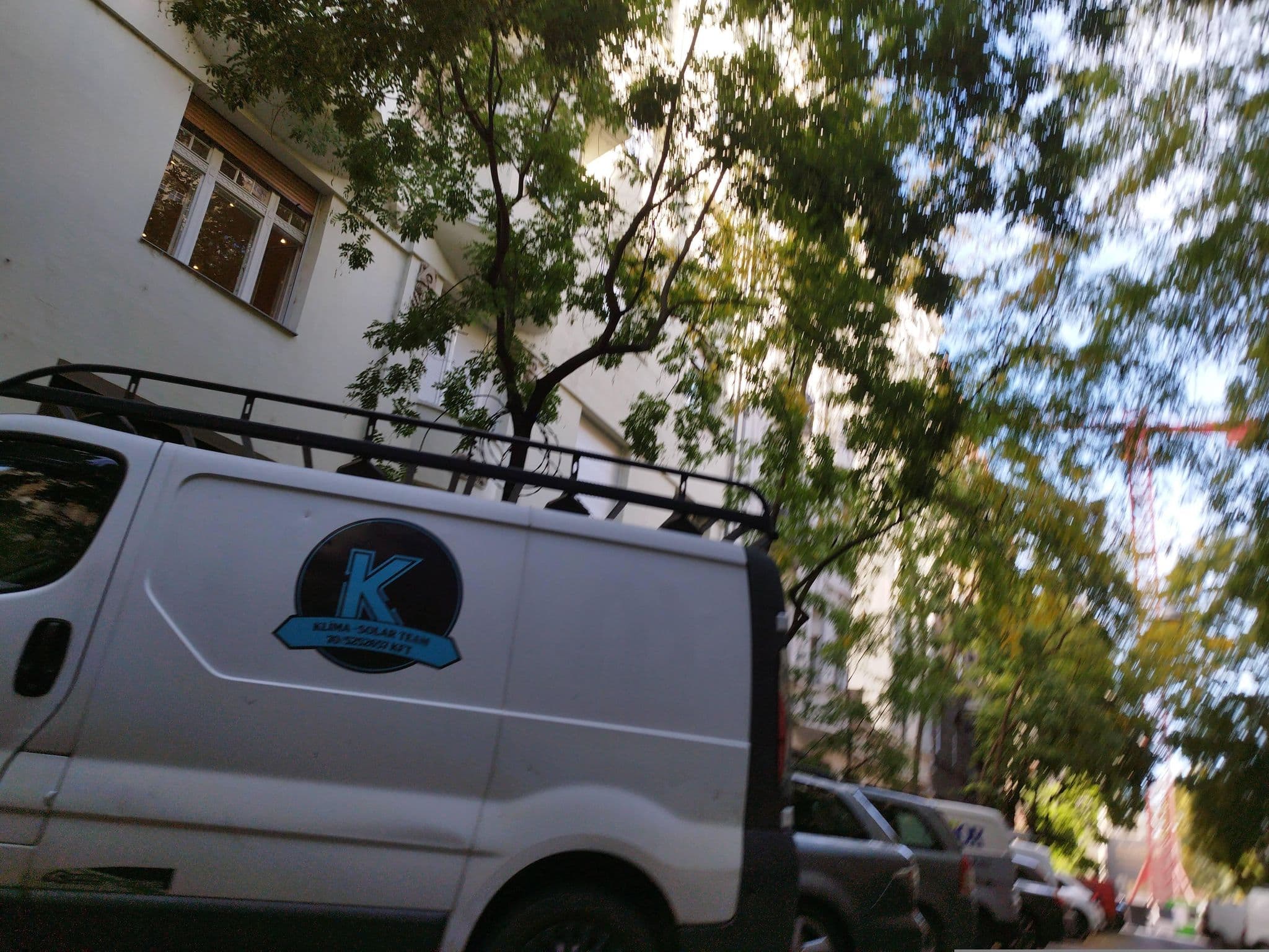 Street view near Sunflower Hostel, Lipótváros — © grozsa11 (CC BY-SA · Mapillary)