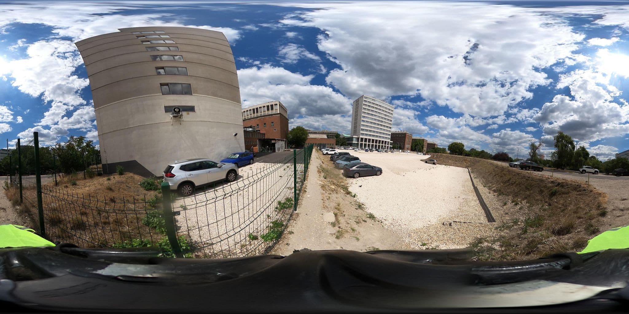 Street view near Universitas Travellers Hostel, Lágymányos — © grozsa11 (CC BY-SA · Mapillary)