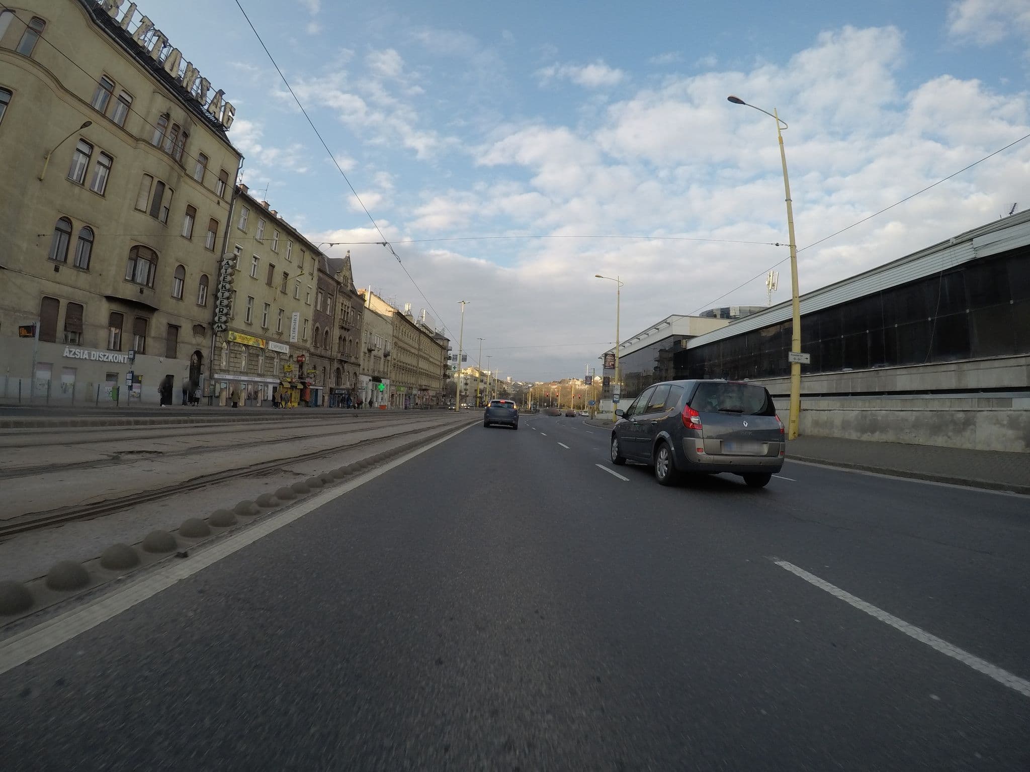 Street view near Alkotas House - Apartments, Budapest, Buda — © chrisbeddow (CC BY-SA · Mapillary)