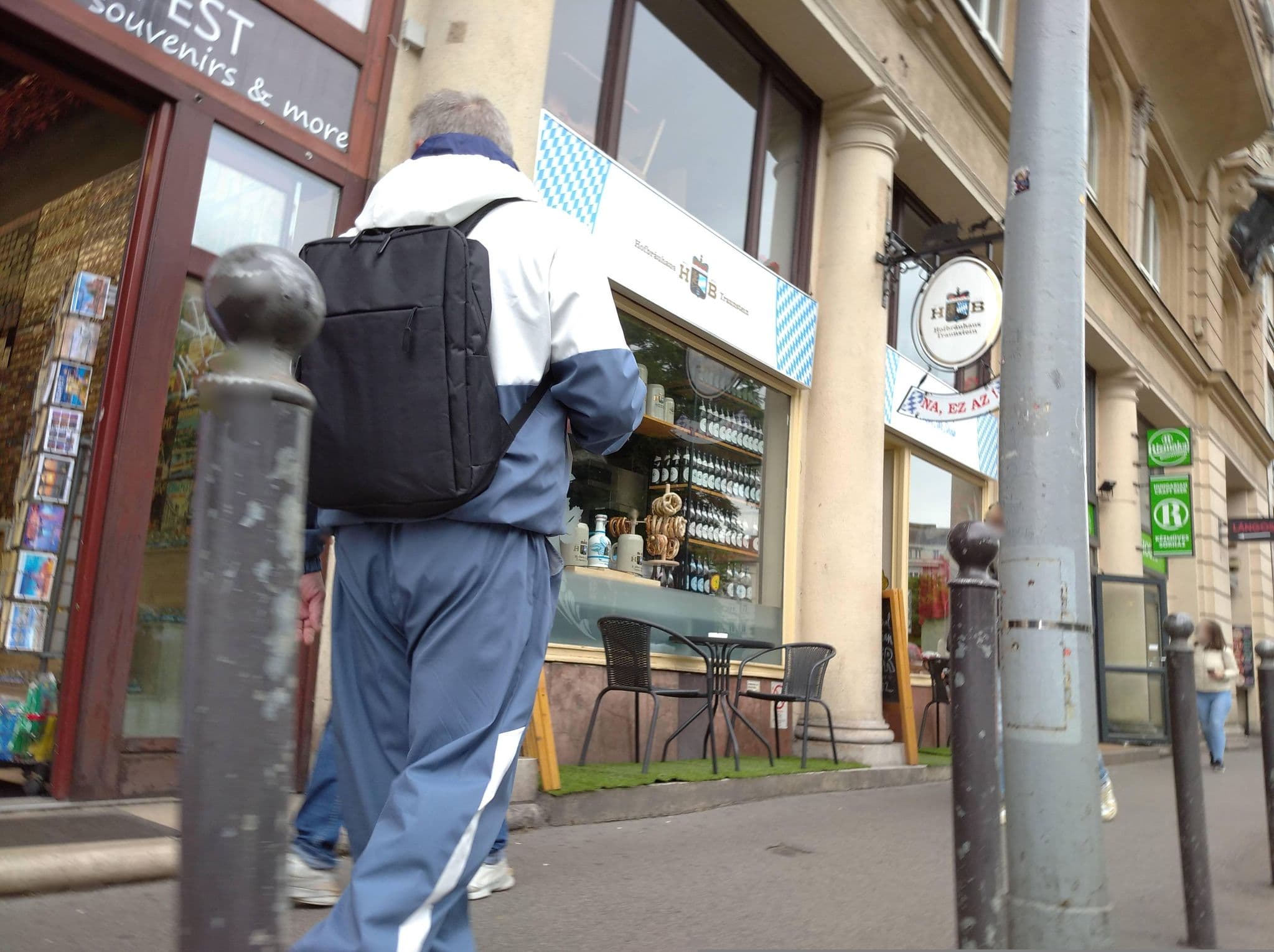 Street view near AltraCasa Apartments Budapest - Holiday and Studio Apartments, Budapest V. kerület — © grozsa11 (CC BY-SA · Mapillary)
