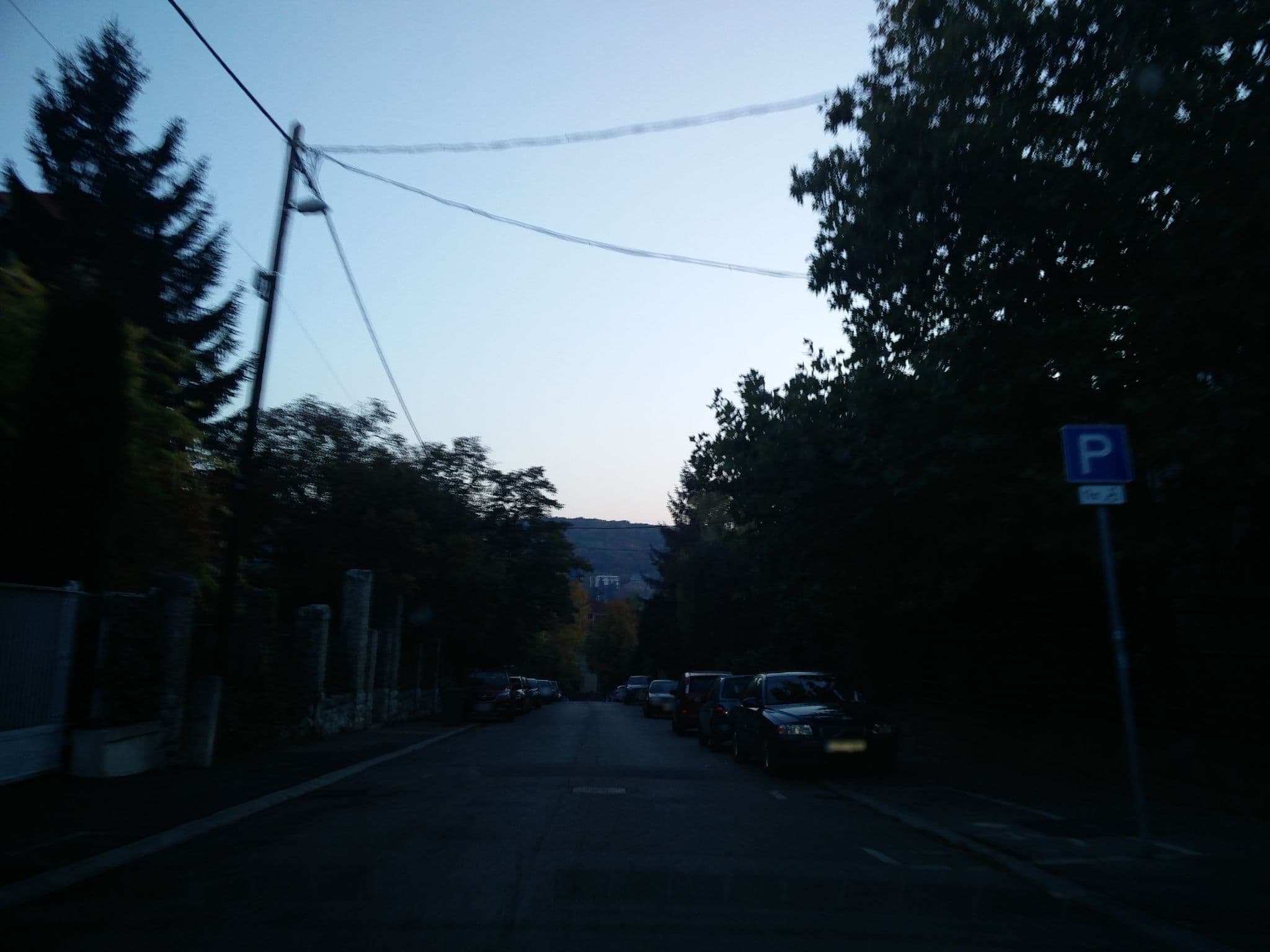 Street view near Hotel Victor, Országút — © kami911 (CC BY-SA · Mapillary)