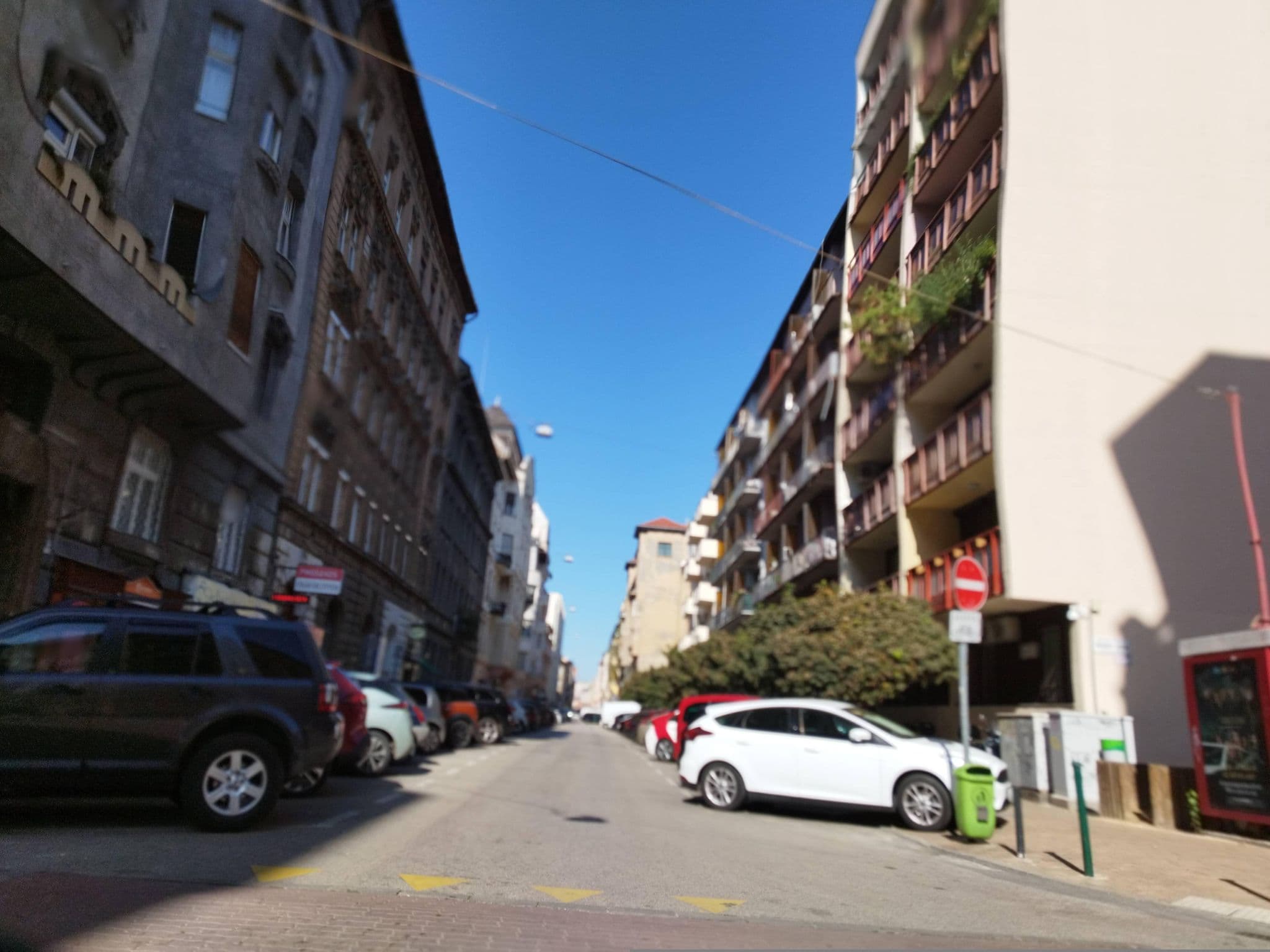 Street view near FOTEL BUDAPEST, Újlipótváros — © grozsa11 (CC BY-SA · Mapillary)