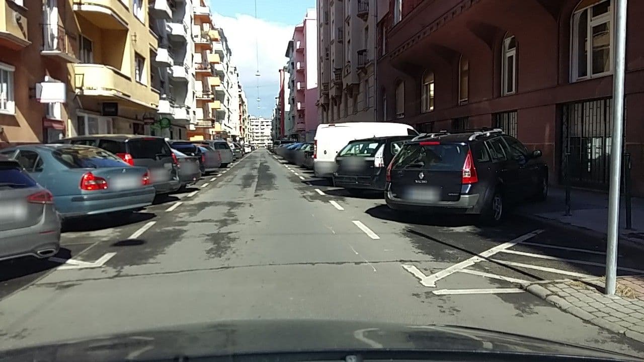 Street view near Apartment Moshe, Újlipótváros — © vst (CC BY-SA · Mapillary)