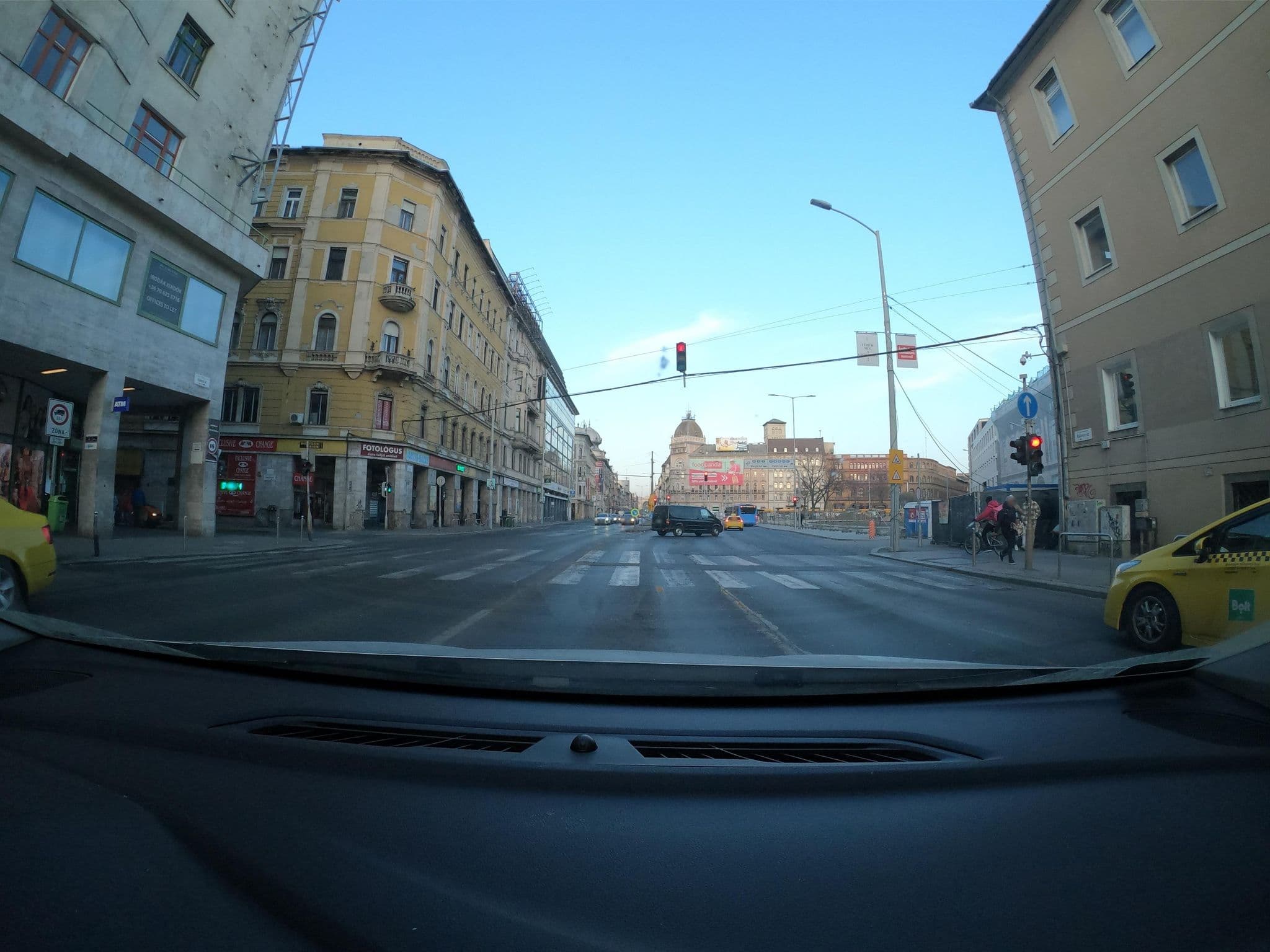 Street view near Heart of the City Apartment, Csarnoknegyed — © vst (CC BY-SA · Mapillary)