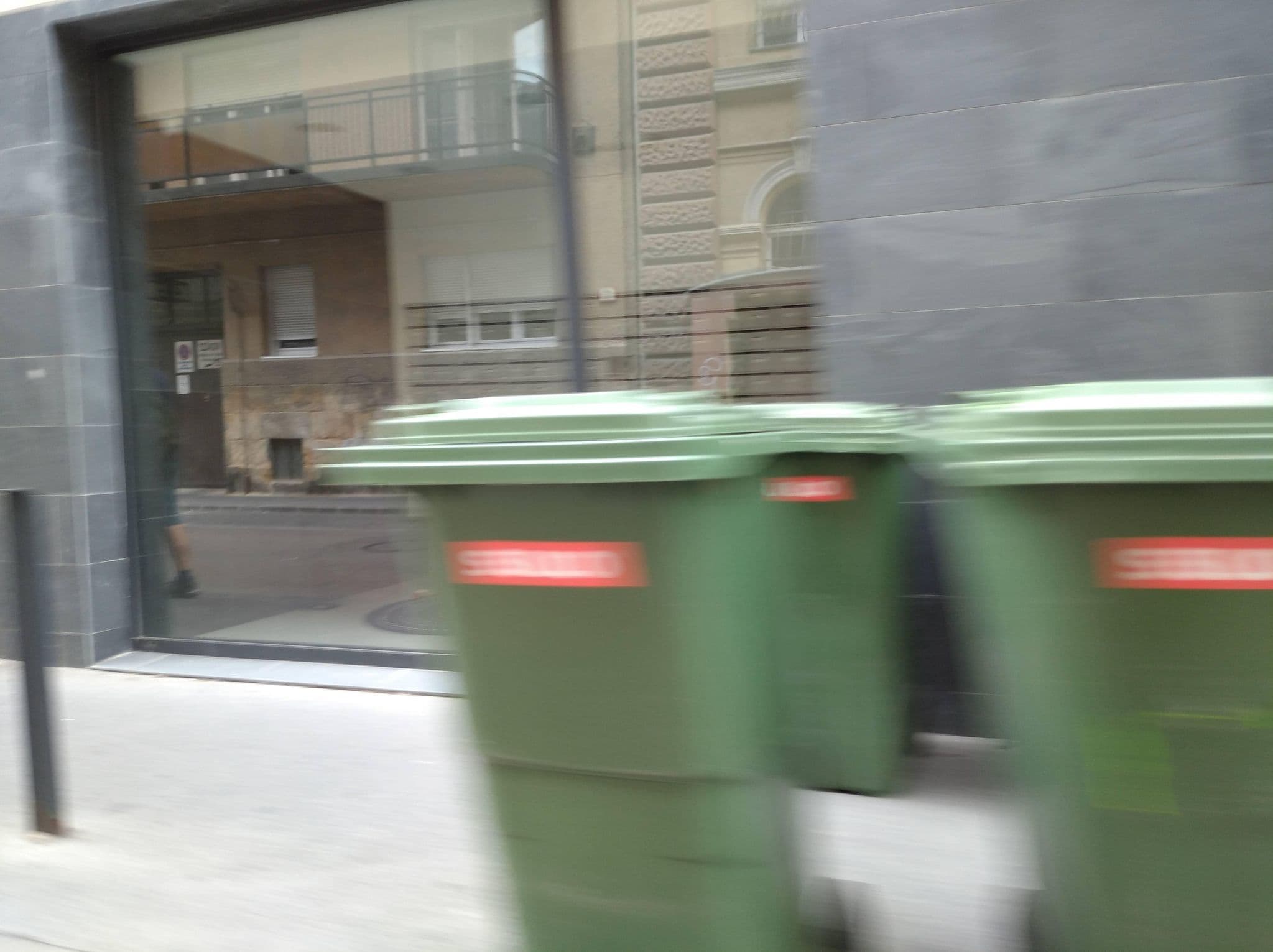 Street view near Fogarasi Gábor's AirBnB apartment, Losoncinegyed — © grozsa11 (CC BY-SA · Mapillary)