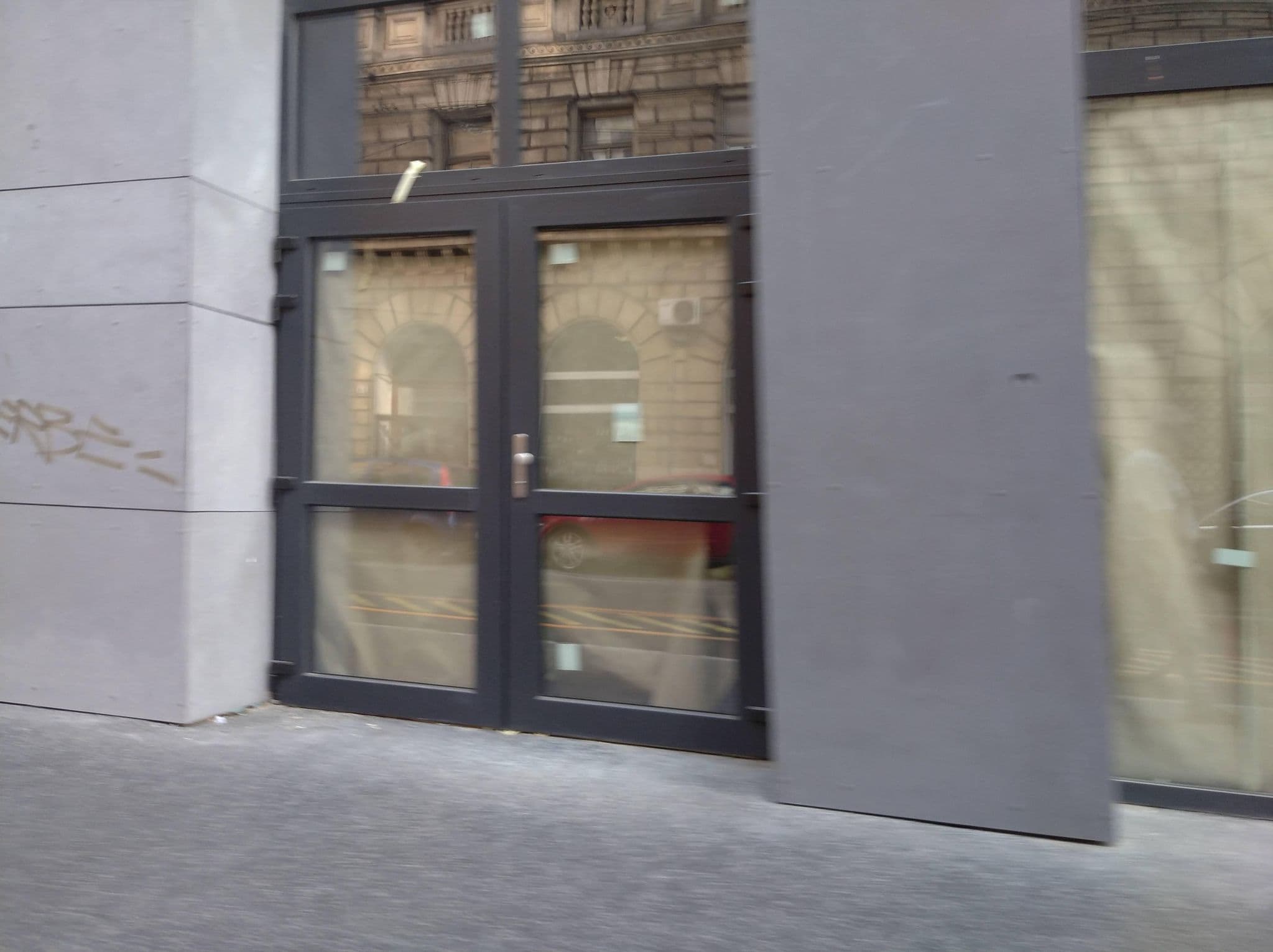 Street view near D Code Downtown Apartments, Csarnoknegyed — © grozsa11 (CC BY-SA · Mapillary)
