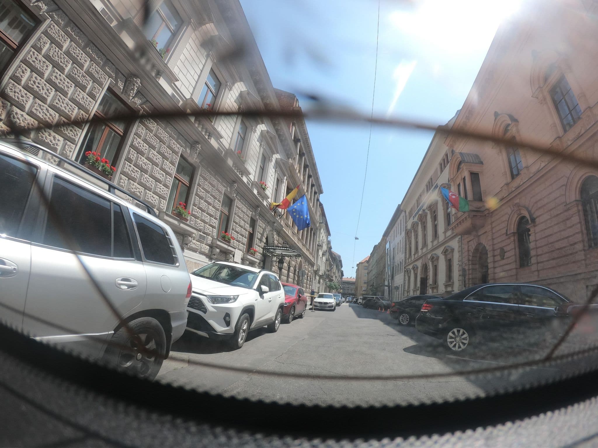 Street view near House Oktogon, Budapest VI. kerület — © vst (CC BY-SA · Mapillary)