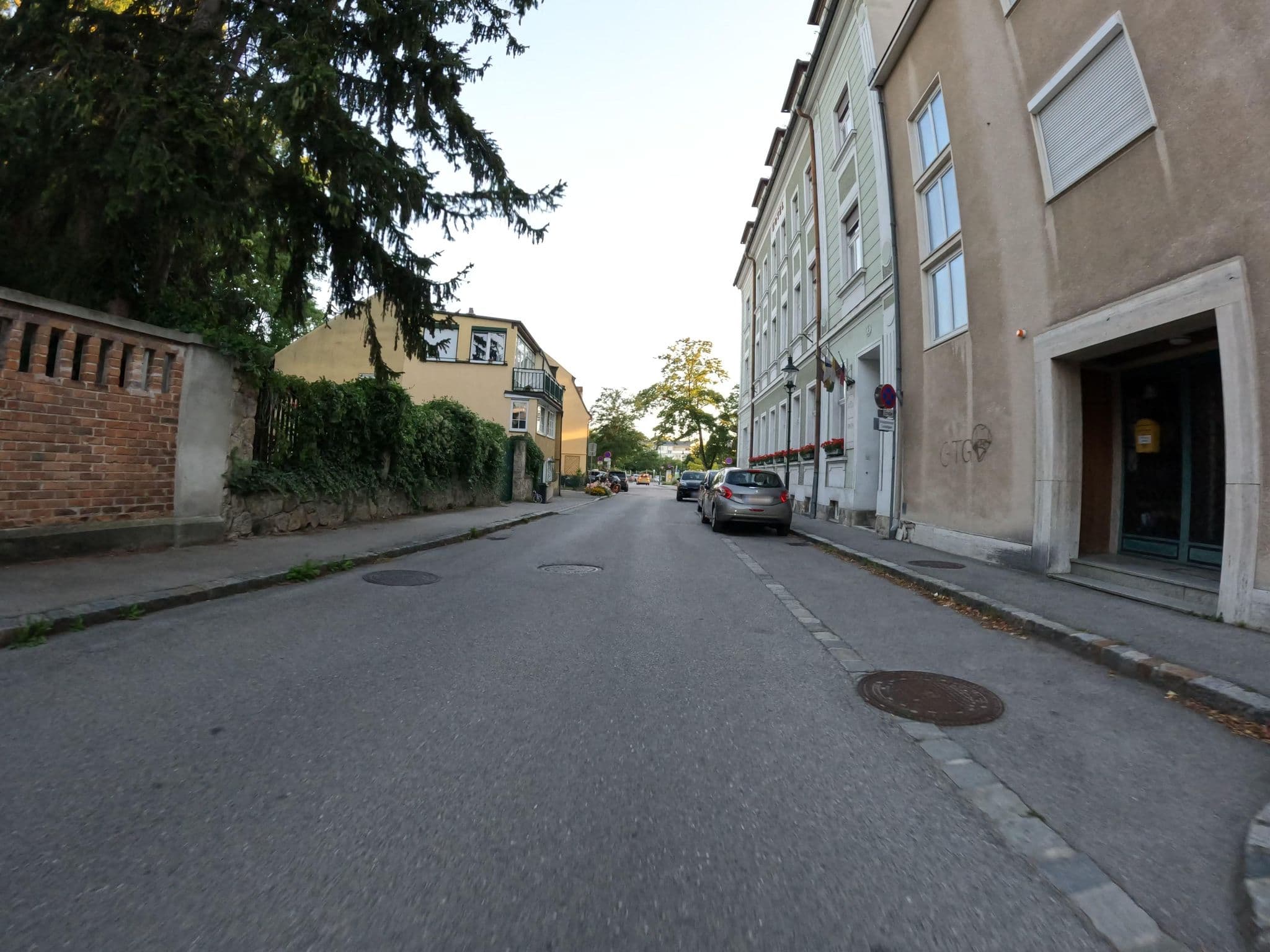 Street view near Hotel Rauch, Baden — © erias (CC BY-SA · Mapillary)