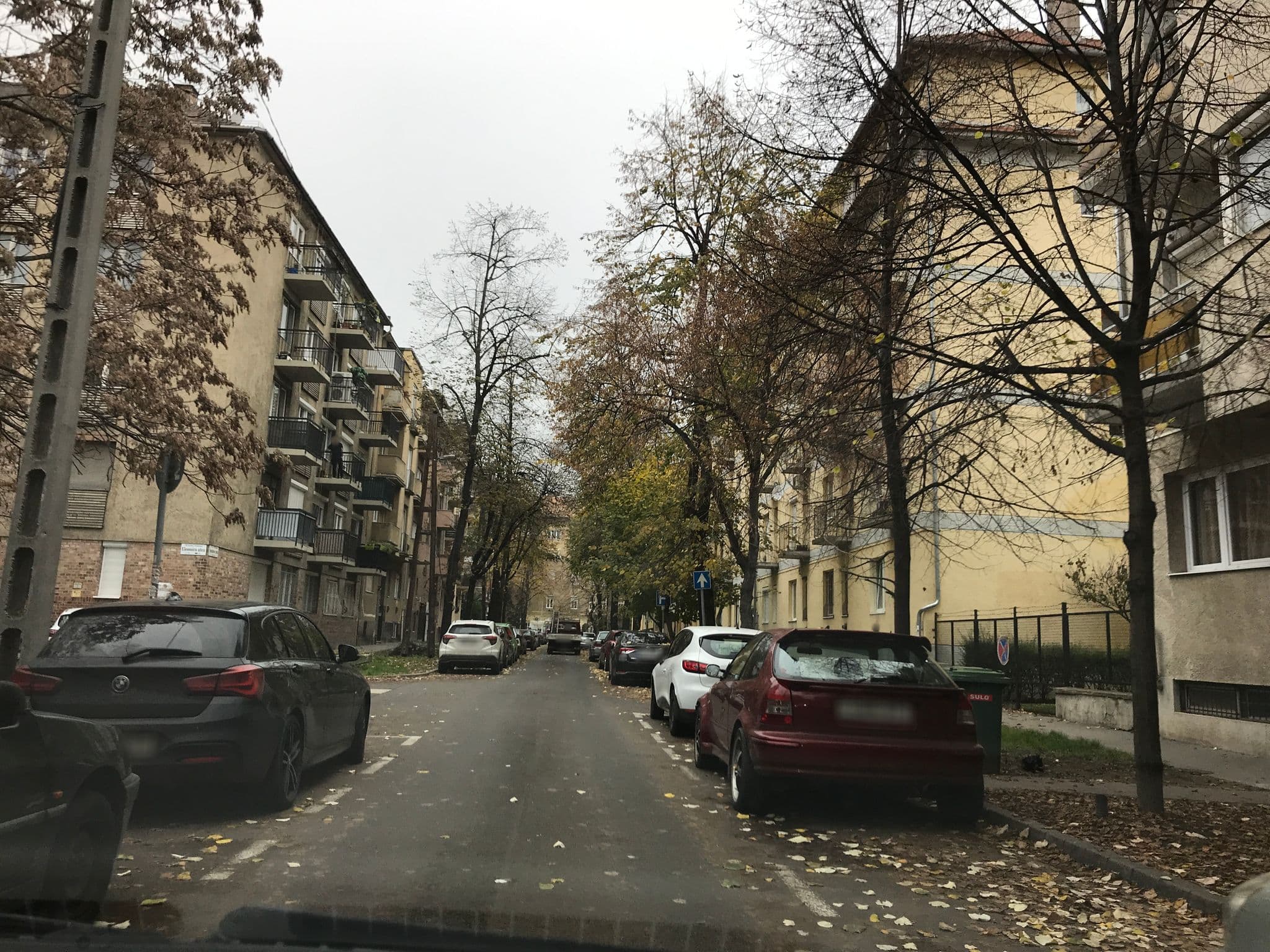 Street view near Hotel Híd, Istvánmező — © feed (CC BY-SA · Mapillary)