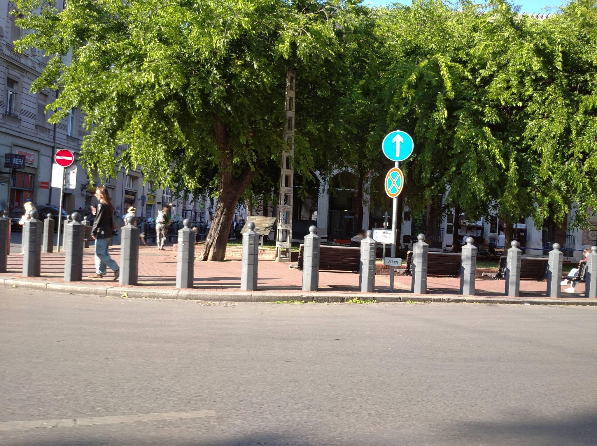 Street view near Goldenstone Guesthouse and Hostel, Palotanegyed — © grozsa11 (CC BY-SA · Mapillary)