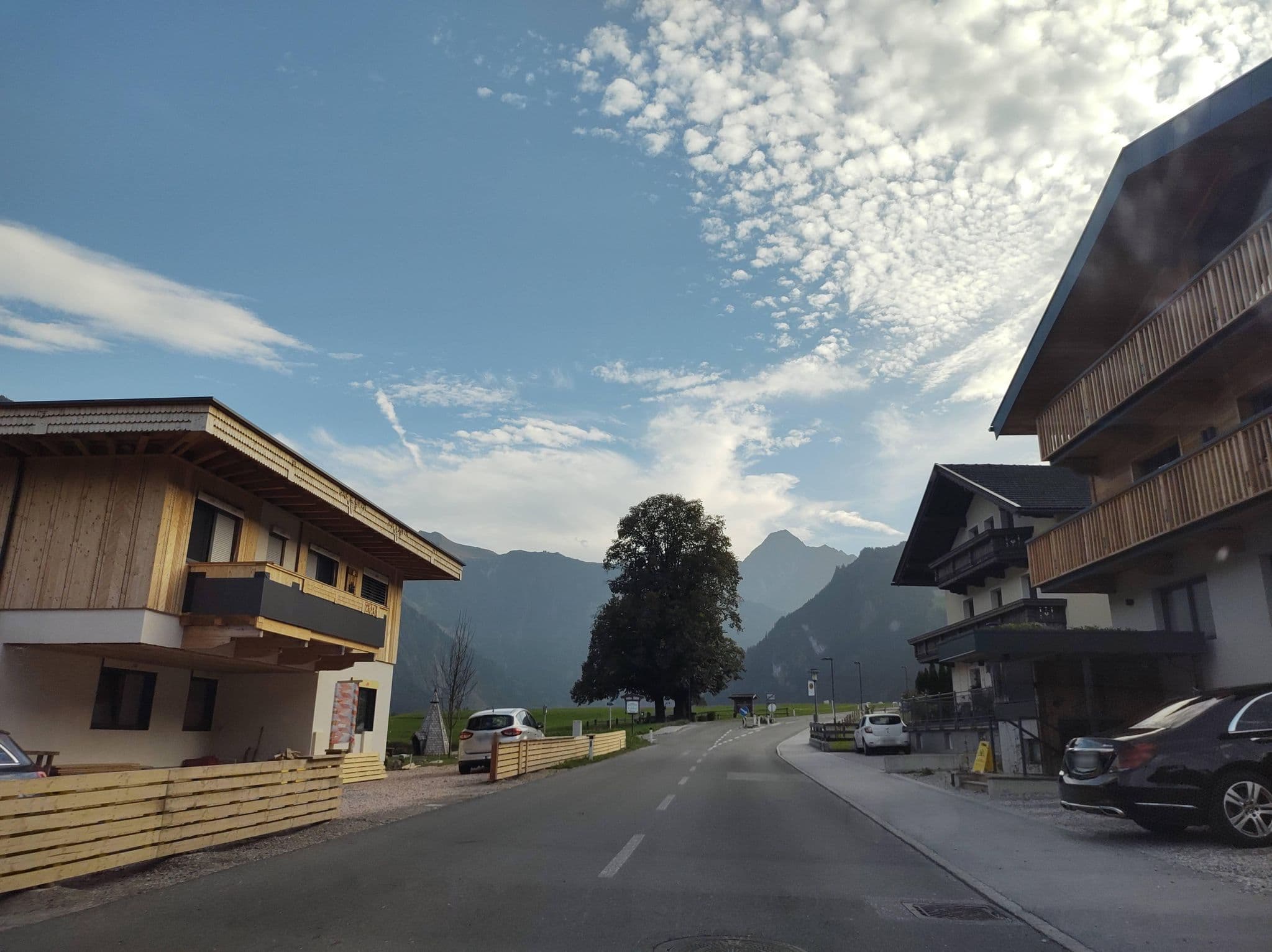 Street view near Appartements Eberharter, Hippach — © thetornado76 (CC BY-SA · Mapillary)