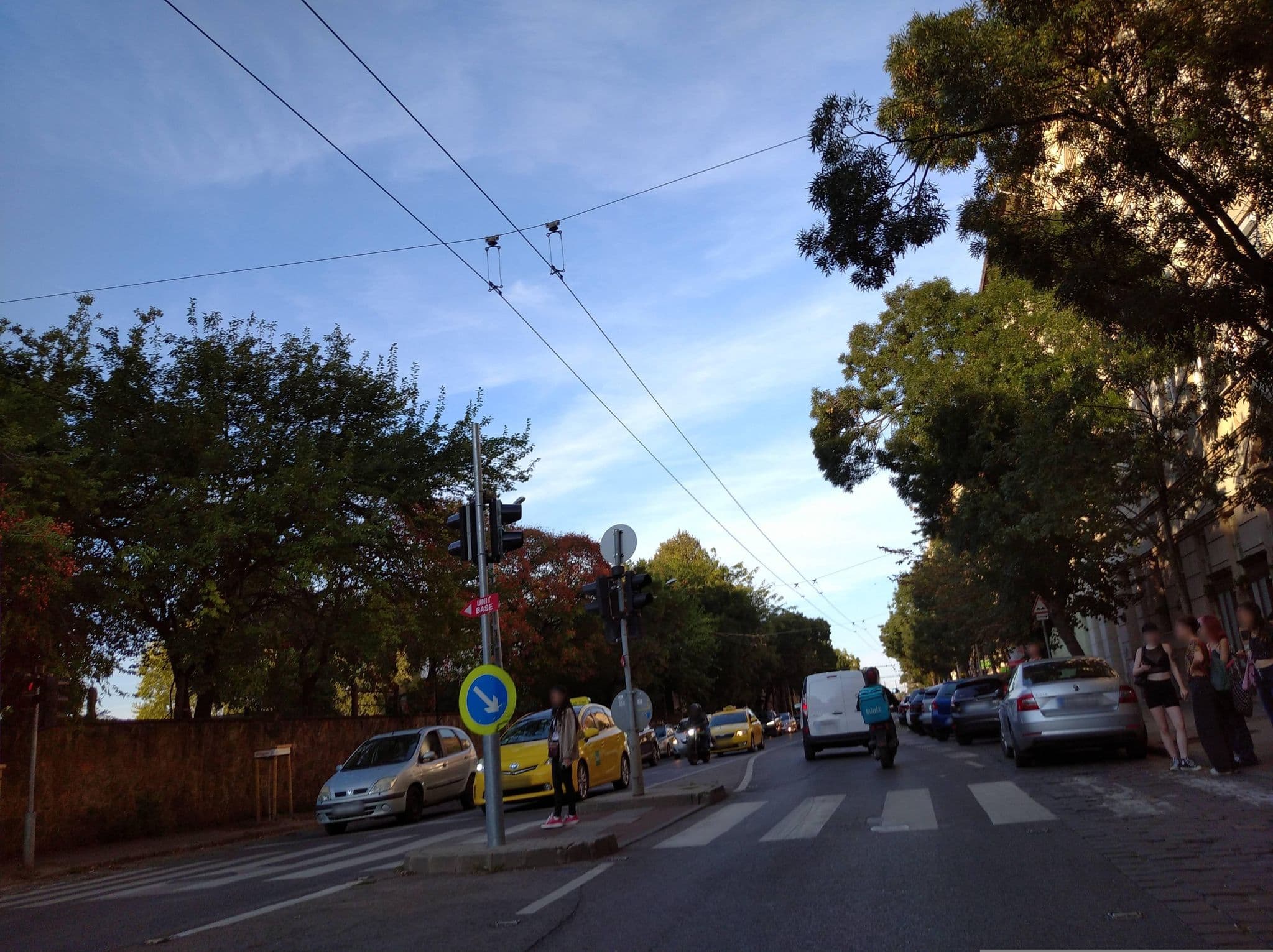 Street view near Atmospheric Studio in the Center, Budapest VI. kerület — © grozsa11 (CC BY-SA · Mapillary)