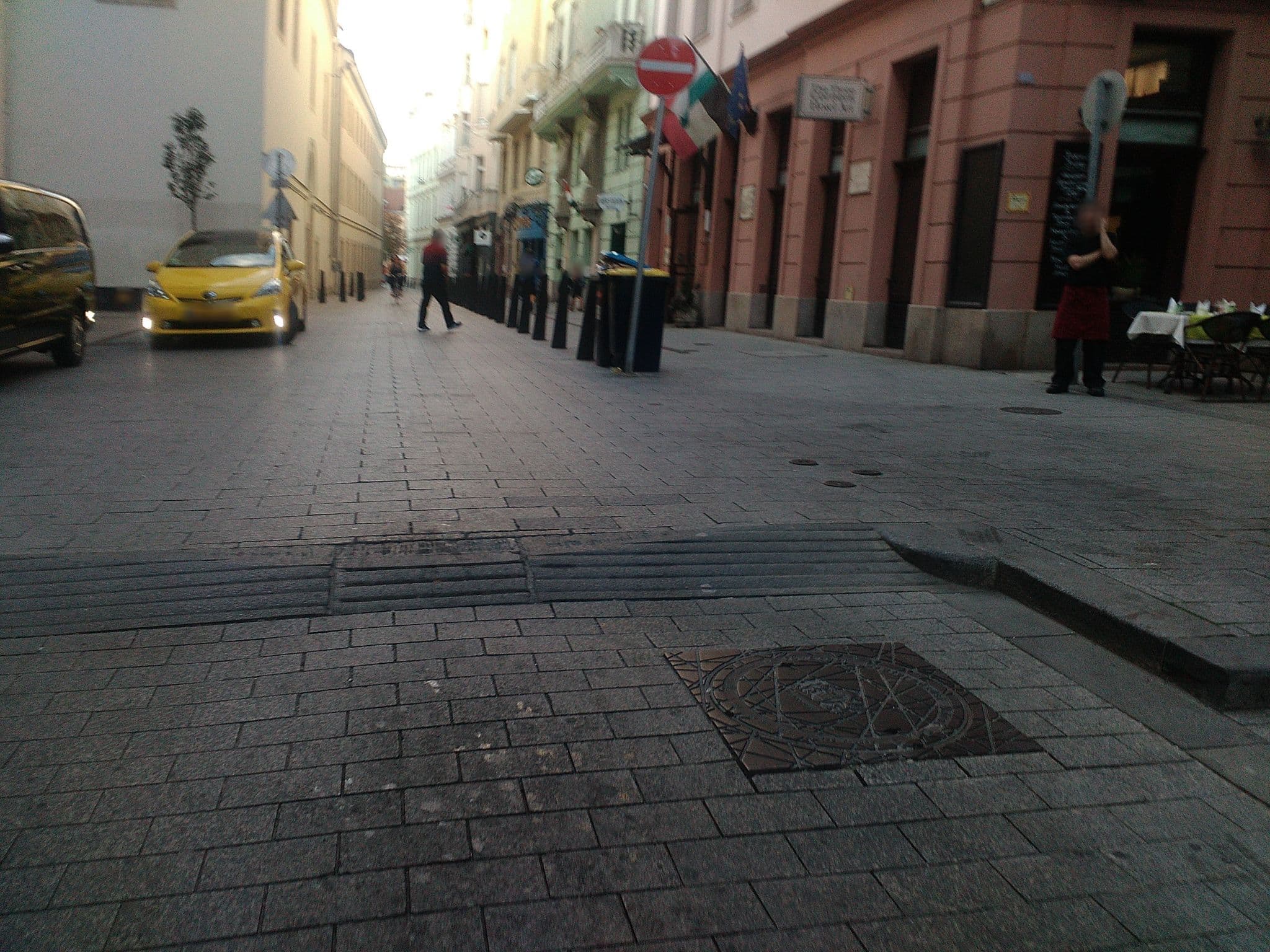 Street view near The Downtown Hostel, Palotanegyed — © feed (CC BY-SA · Mapillary)