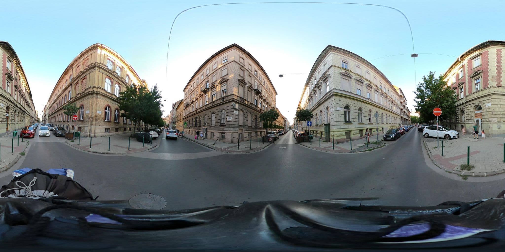 Street view near Littlepanther, Erzsébetváros — © grozsa11 (CC BY-SA · Mapillary)
