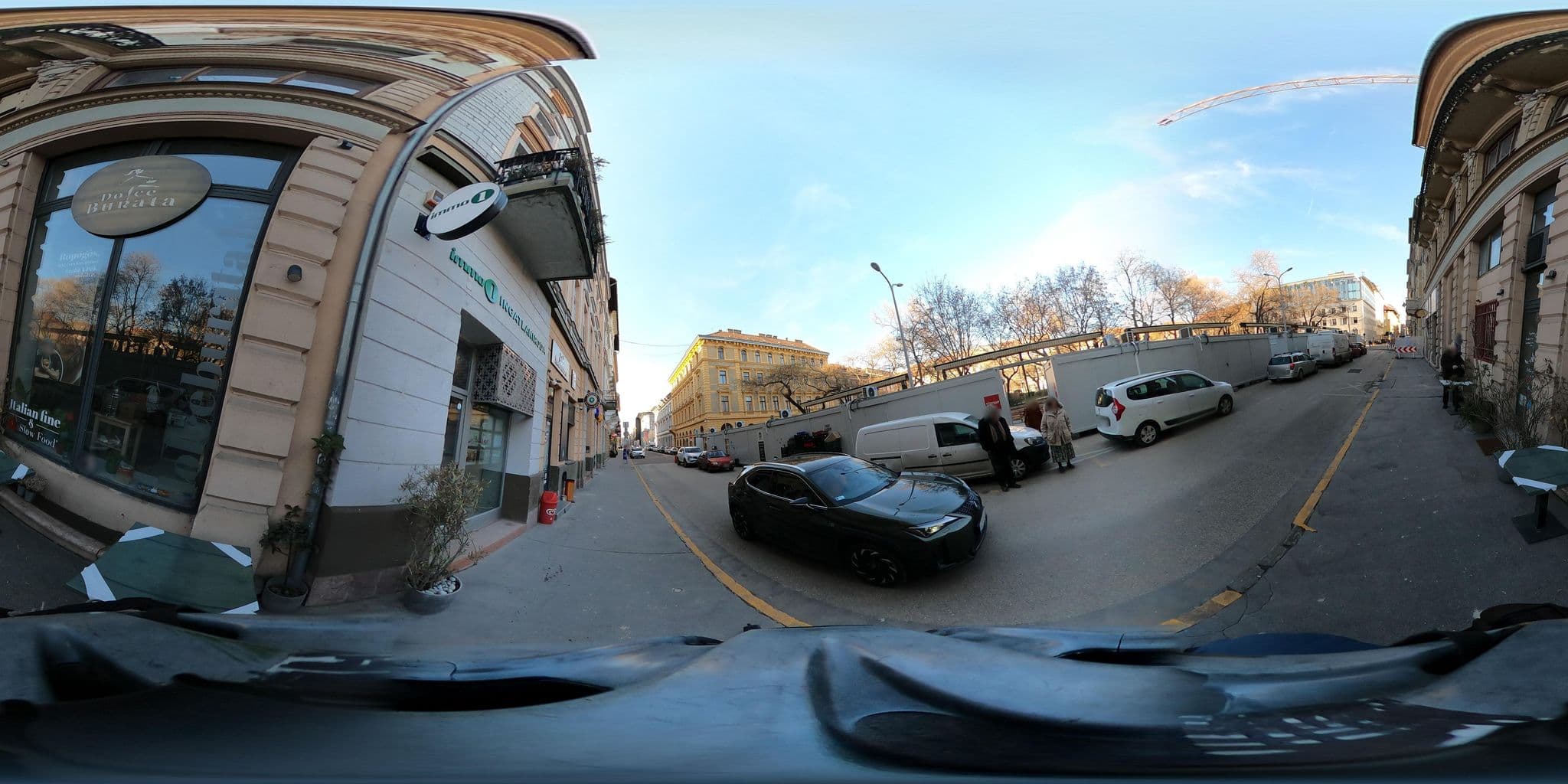 Street view near Hostel Danube, Budapest VI. kerület — © grozsa11 (CC BY-SA · Mapillary)