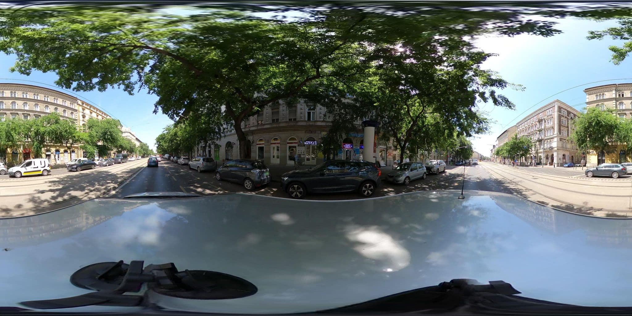 Street view near Luxury Apartment Budapest, Budapest VIII. kerület — © vst (CC BY-SA · Mapillary)