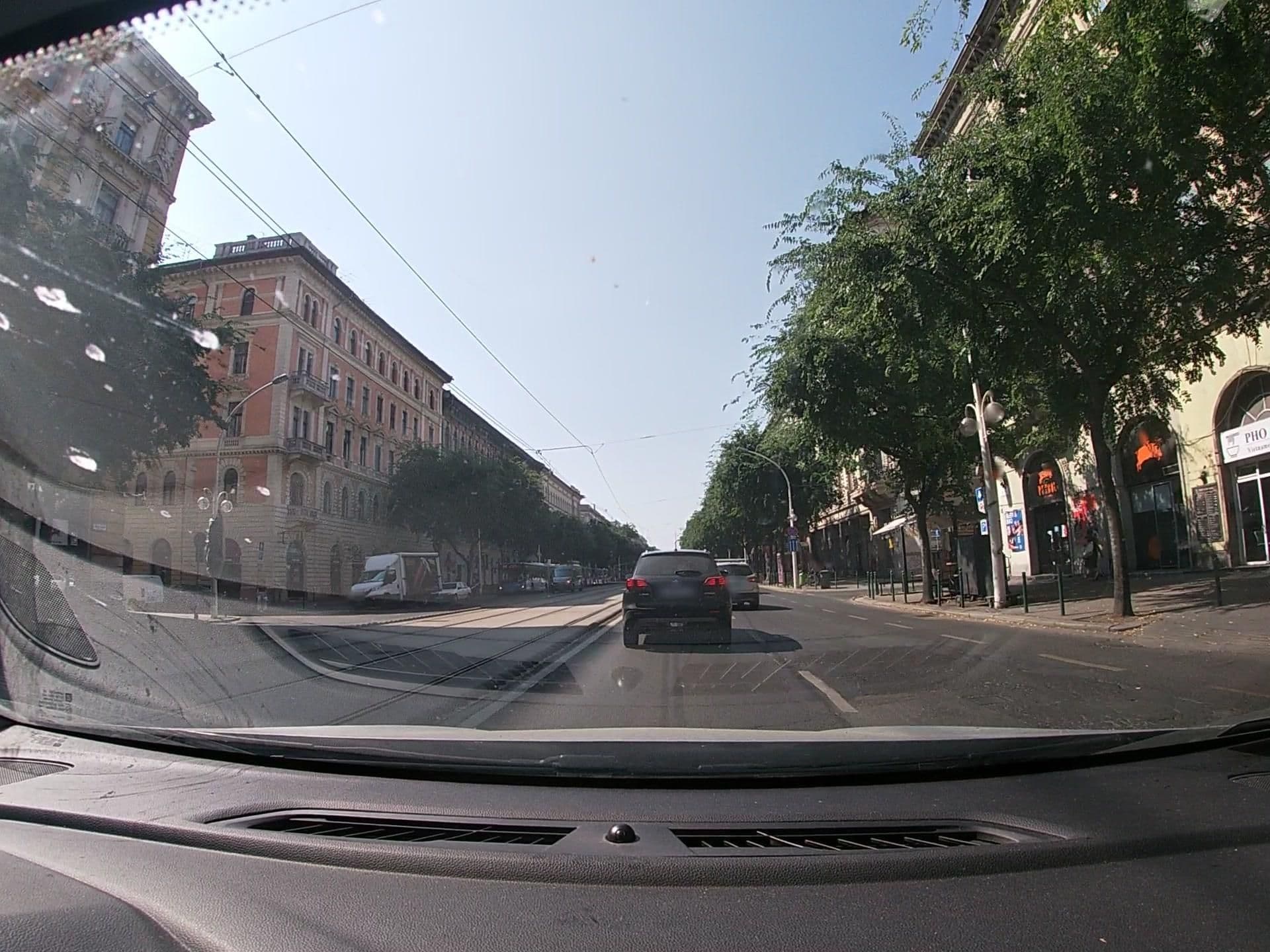 Street view near Maison Orange Apartment, Corvinnegyed — © vst (CC BY-SA · Mapillary)