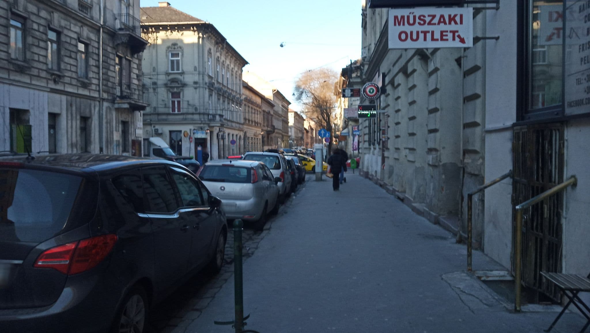 Street view near Royal Park Boutique Hotel, Pest — © feed (CC BY-SA · Mapillary)