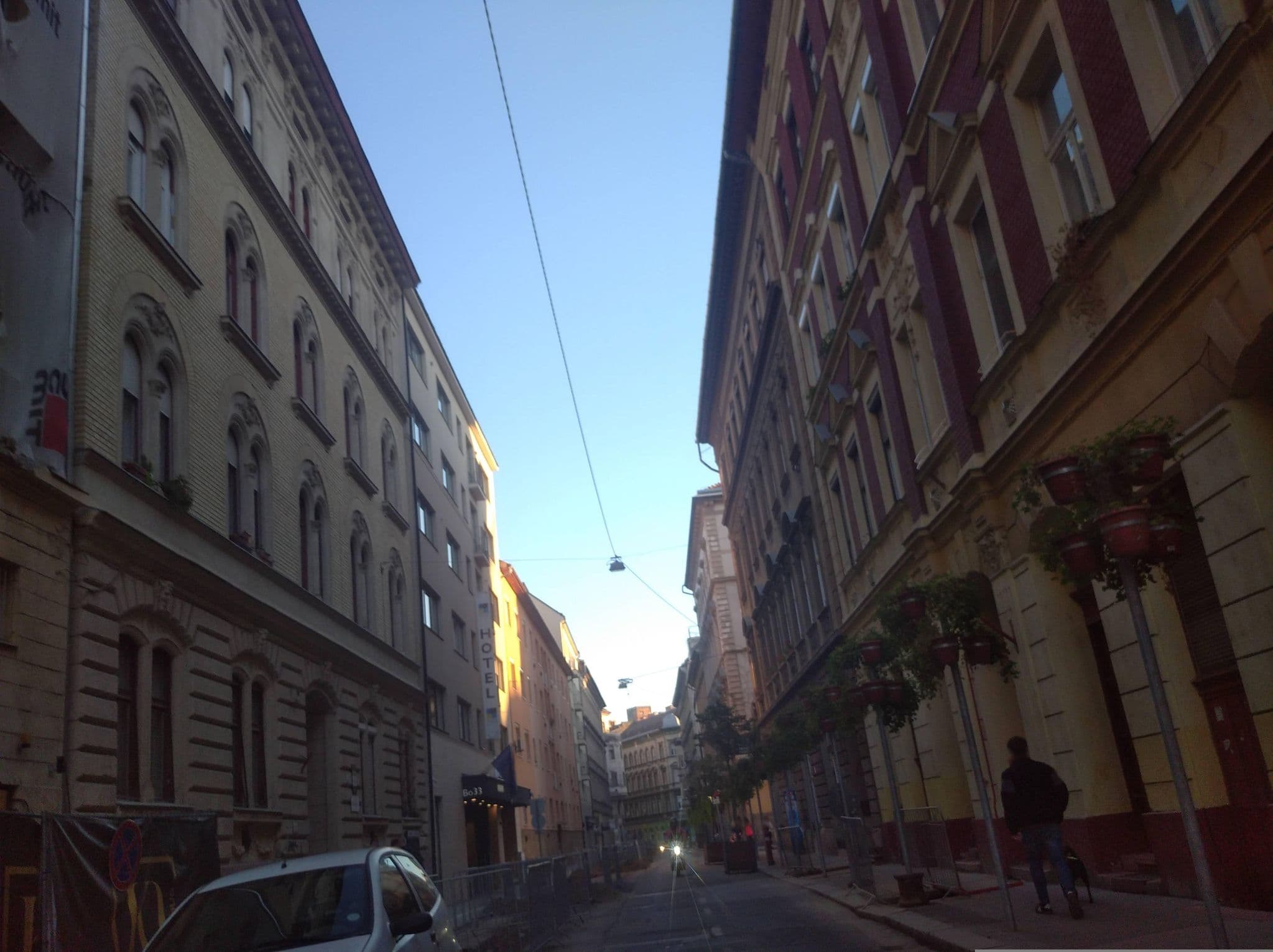 Street view near Rodamon Budapest, Erzsébetváros — © grozsa11 (CC BY-SA · Mapillary)