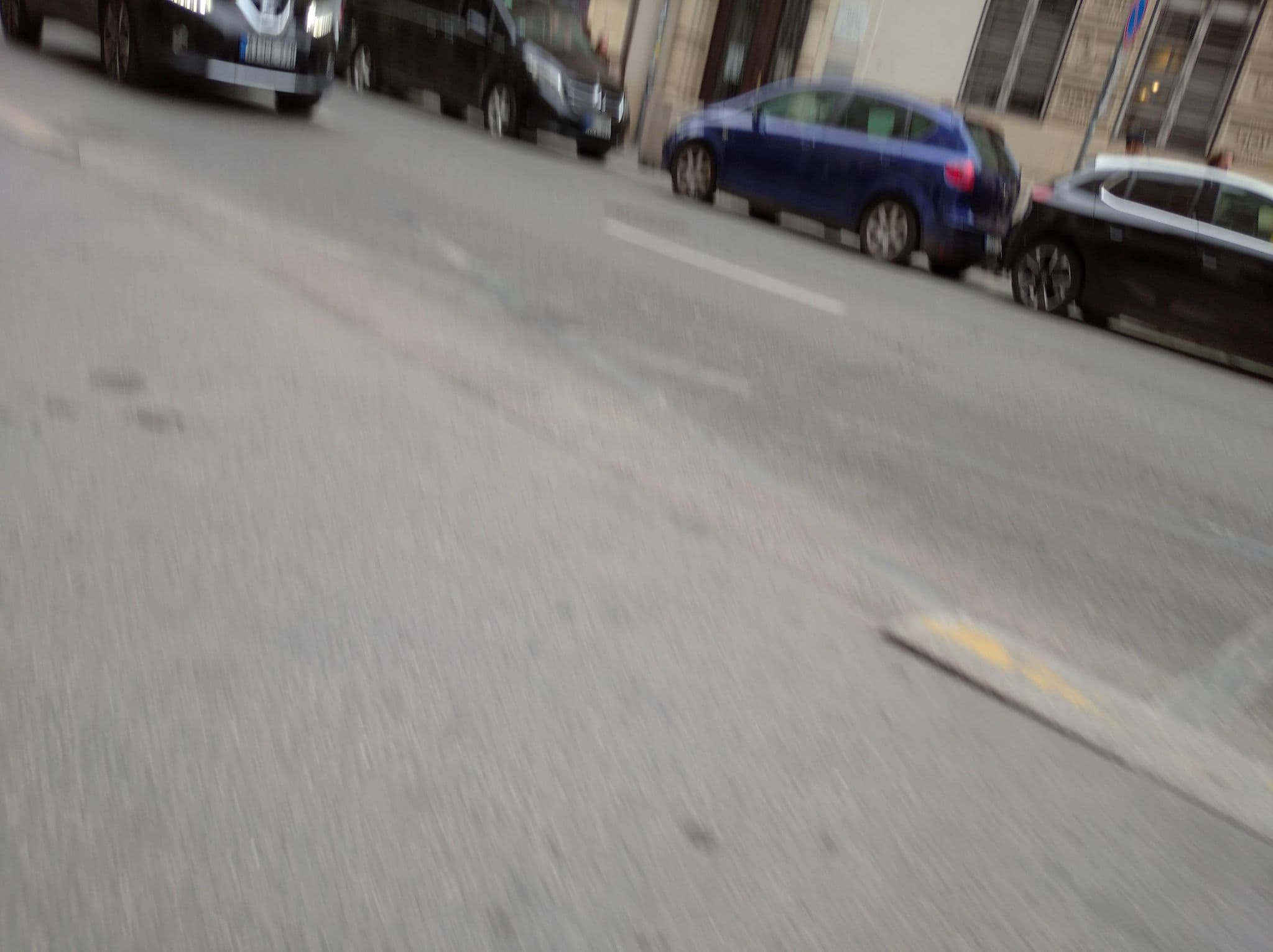 Street view near Hotel Memories Budapest, Palotanegyed — © grozsa11 (CC BY-SA · Mapillary)