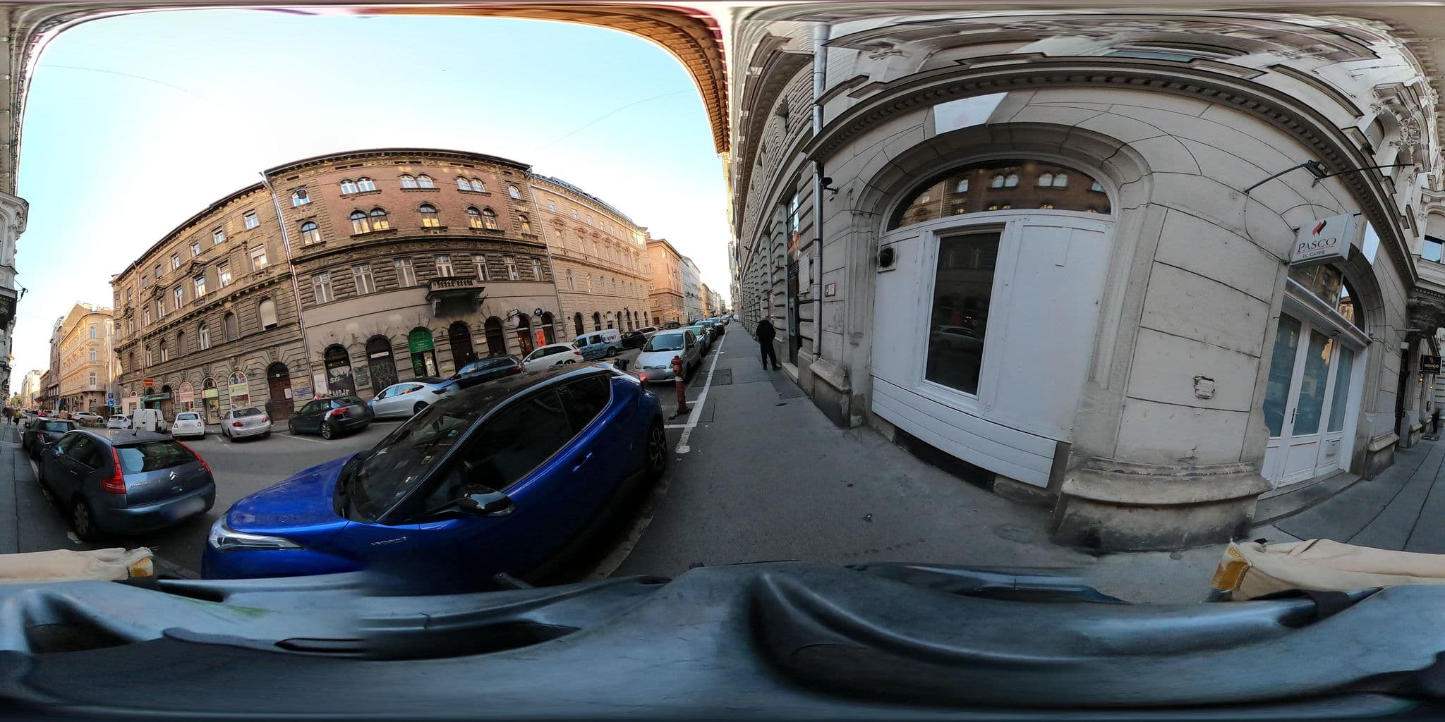 Street view near Apartman Budapest City Center, Budapest VI. kerület — © grozsa11 (CC BY-SA · Mapillary)