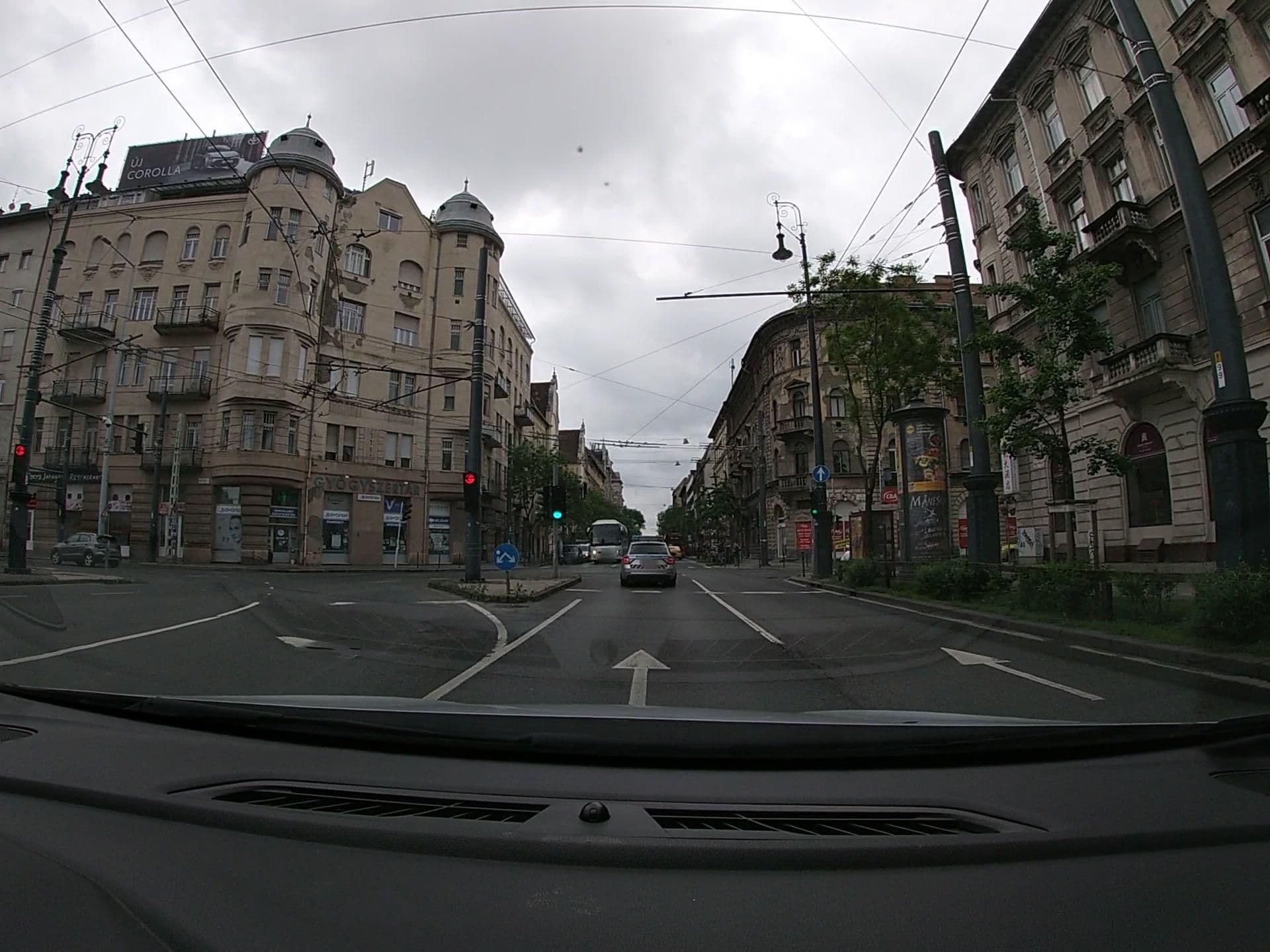 Street view near 九龙大酒店, Pest — © vst (CC BY-SA · Mapillary)