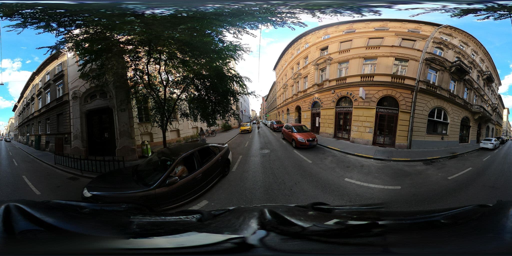 Street view near Timi Apartment, Erzsébetváros — © grozsa11 (CC BY-SA · Mapillary)