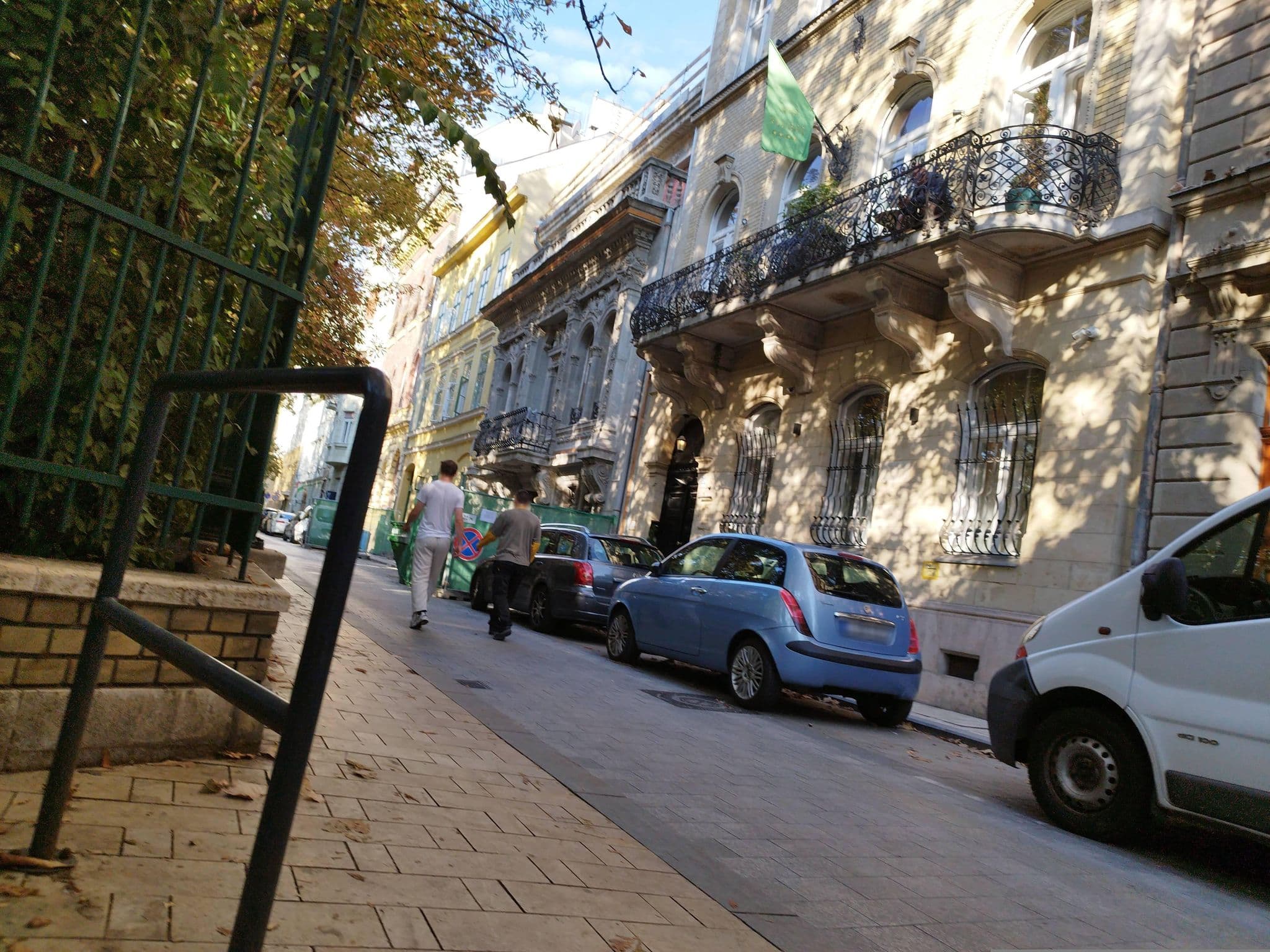 Street view near Hotel Collect, Palotanegyed — © grozsa11 (CC BY-SA · Mapillary)