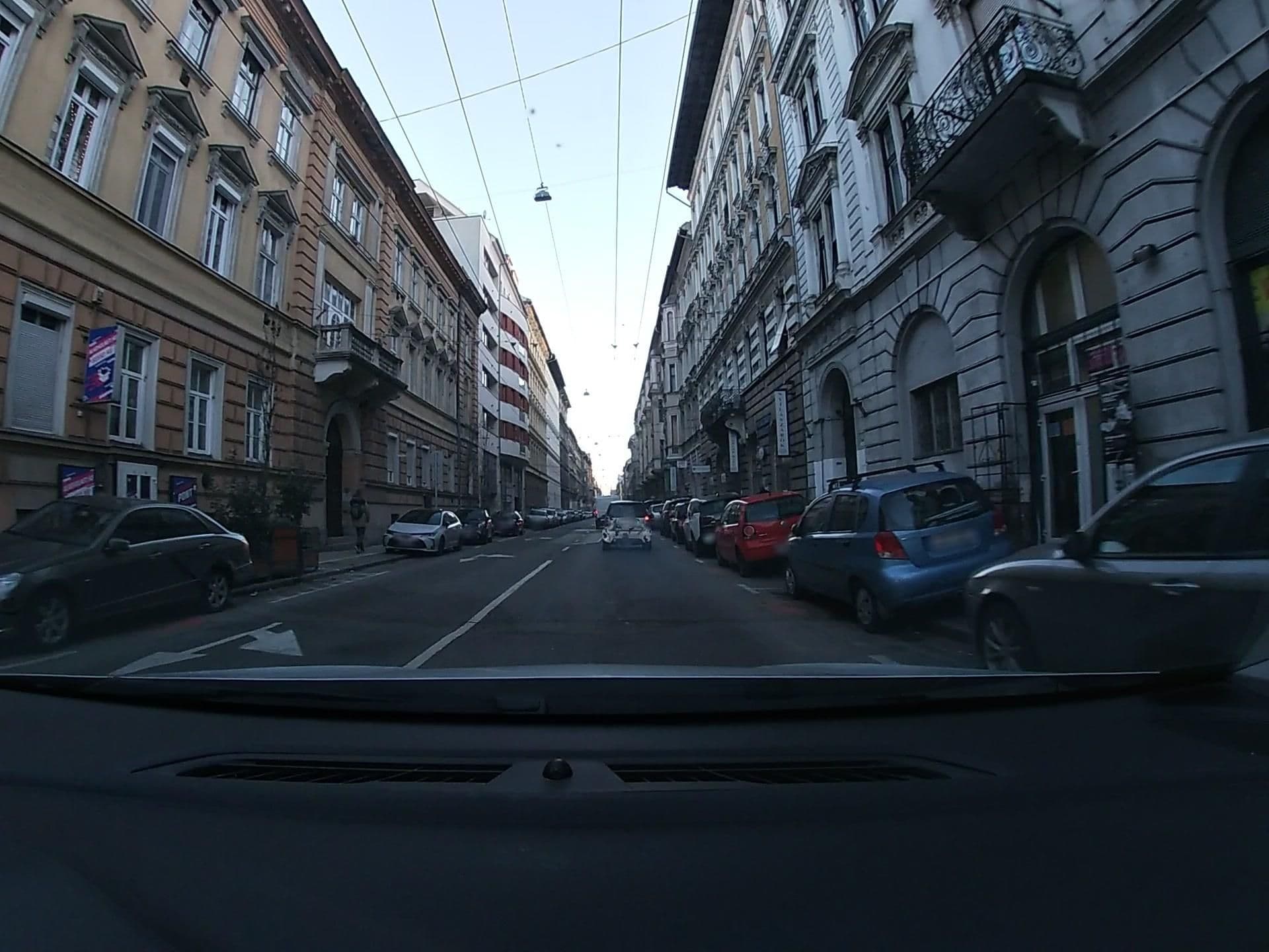 Street view near Izabella 79, Budapest VI. kerület — © vst (CC BY-SA · Mapillary)