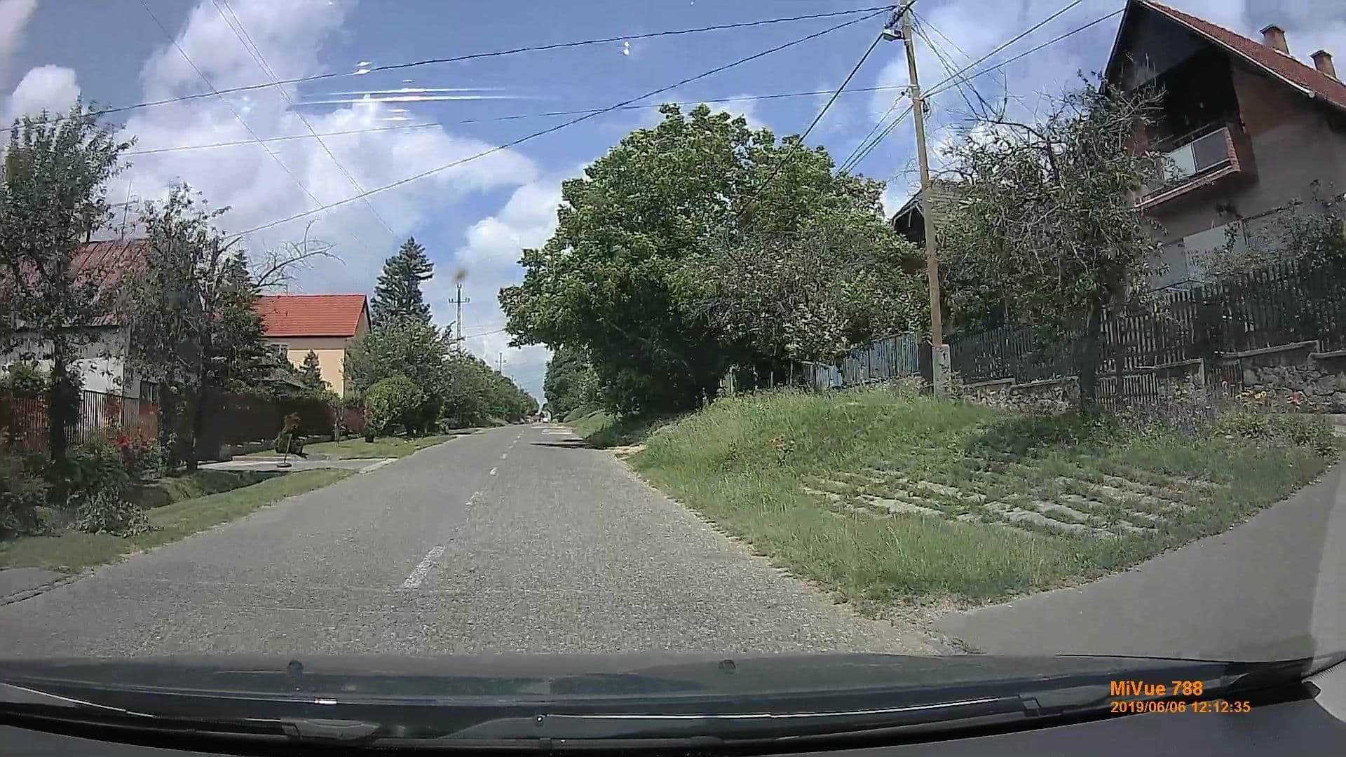 Street view near Small House Apartment, Kerepes — © geox123 (CC BY-SA · Mapillary)
