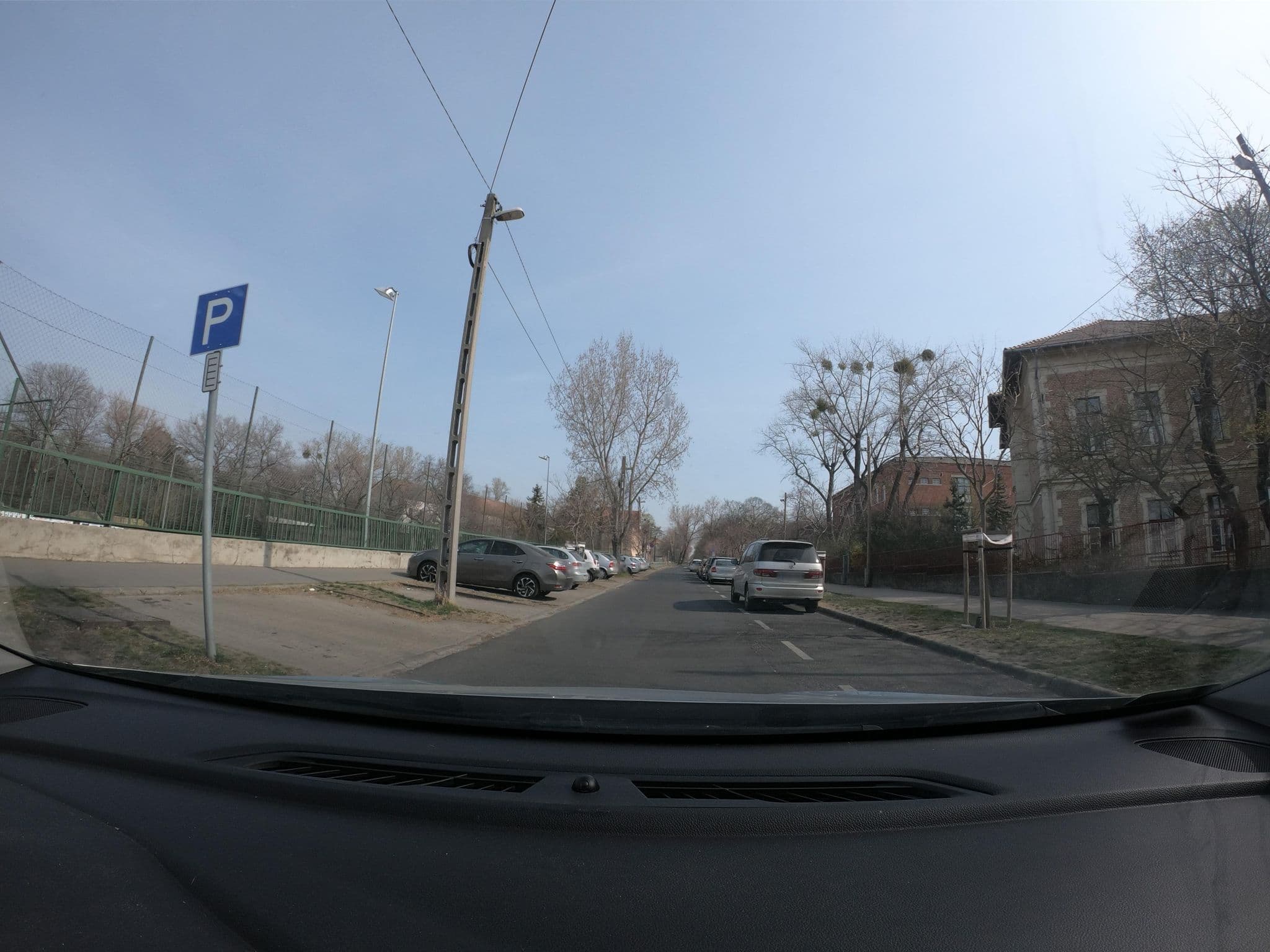 Street view near Park Hostel, Kőbánya — © vst (CC BY-SA · Mapillary)