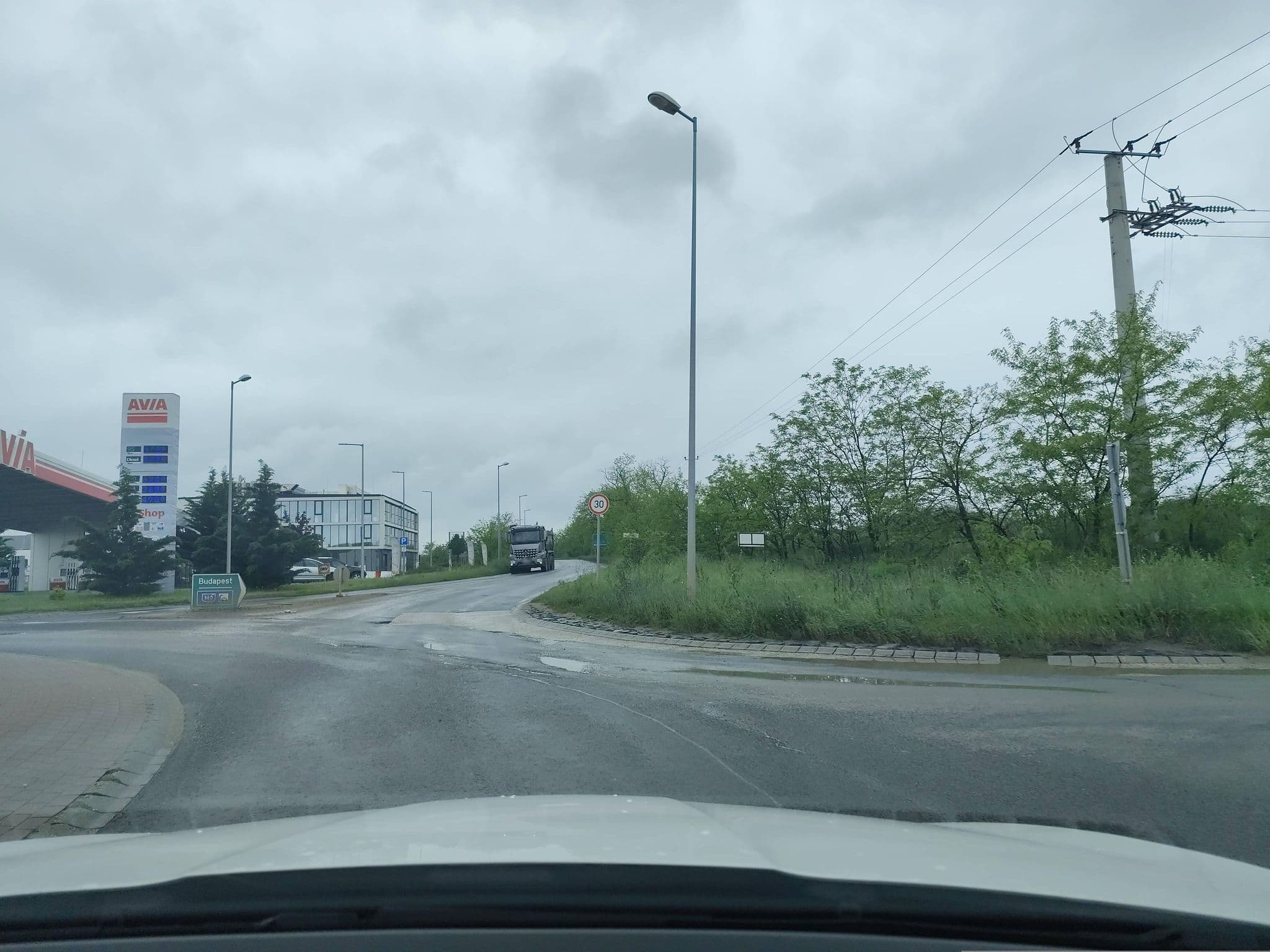 Street view near AVIA Motel, Nagytarcsa — © mkpest2 (CC BY-SA · Mapillary)
