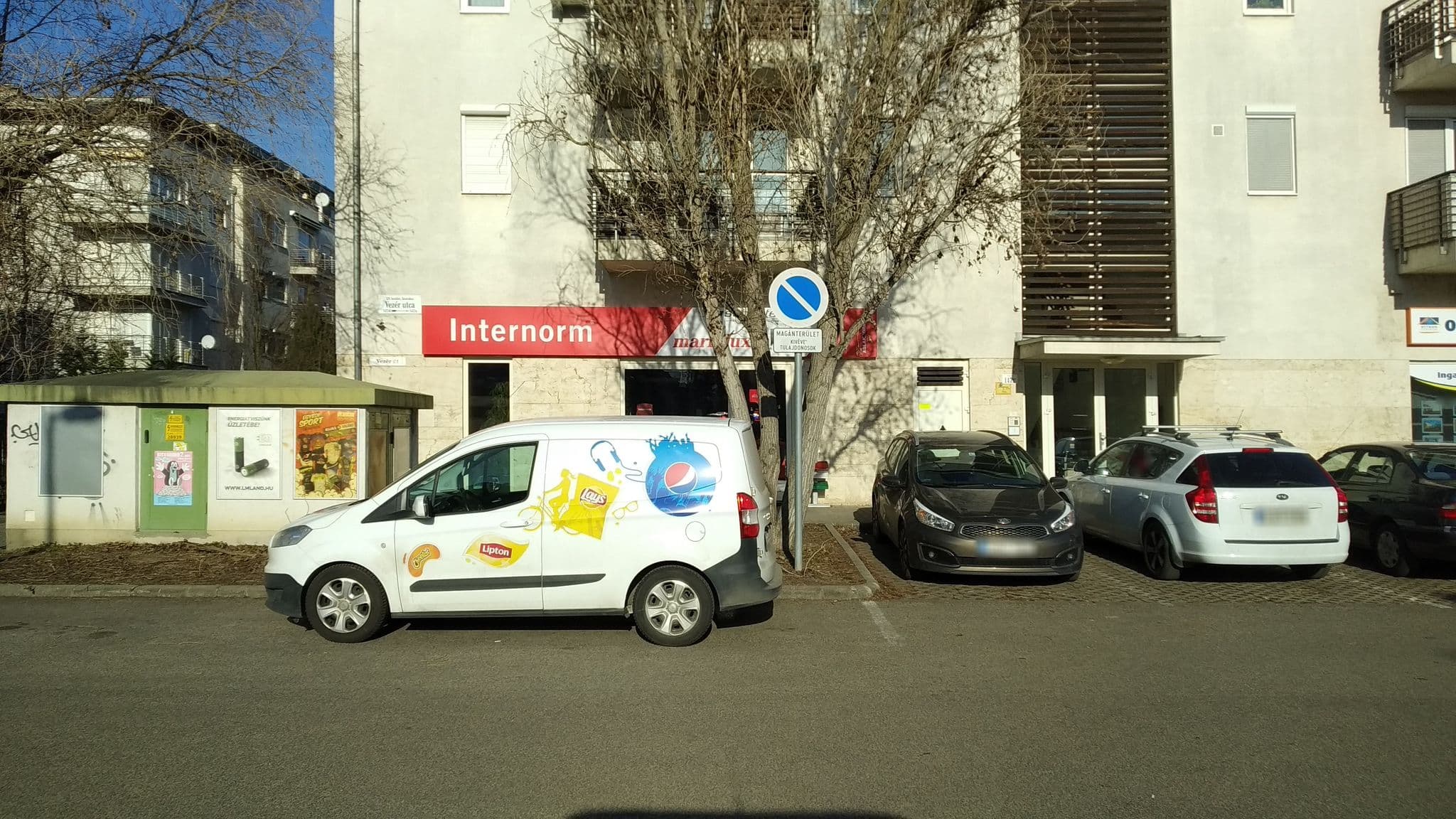 Street view near Hotel Lucky, Alsórákos — © teamwork (CC BY-SA · Mapillary)