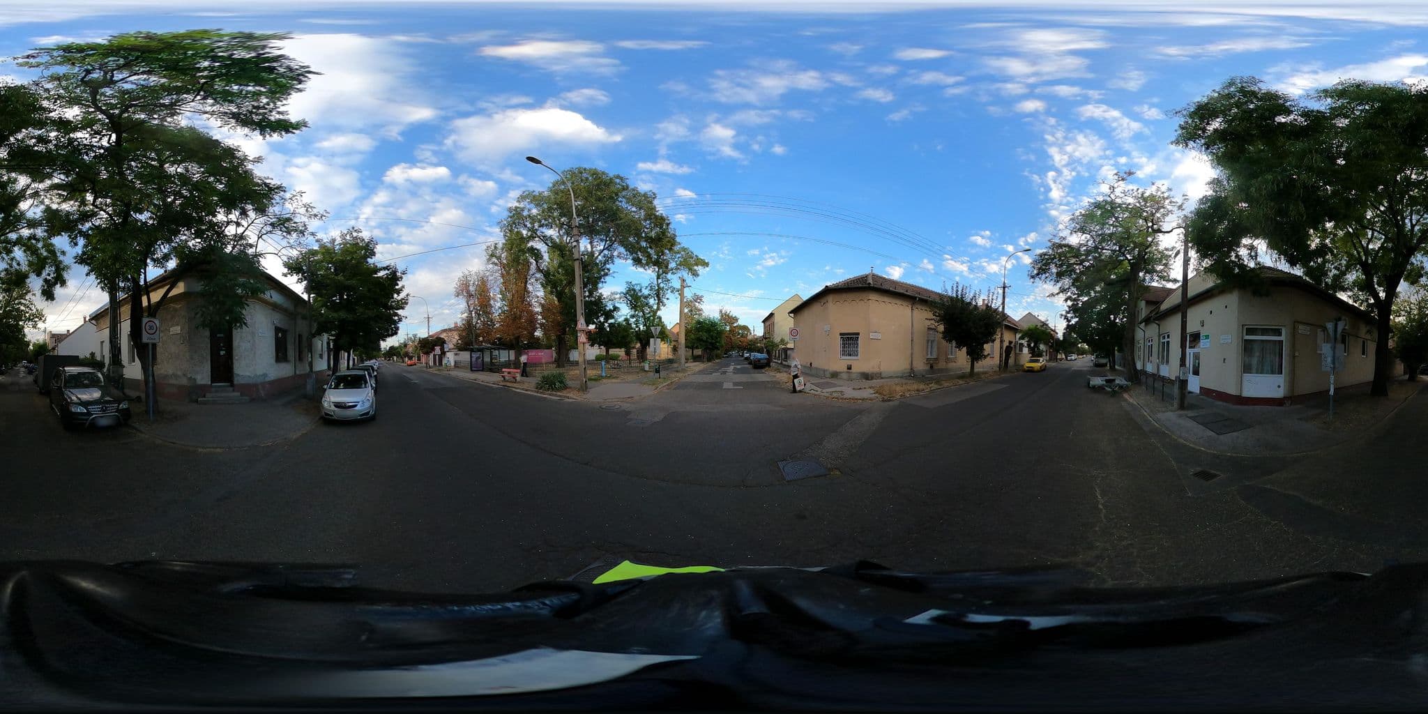 Street view near Pletyka Fészek Apartman Budapest, Pestújhely — © grozsa11 (CC BY-SA · Mapillary)