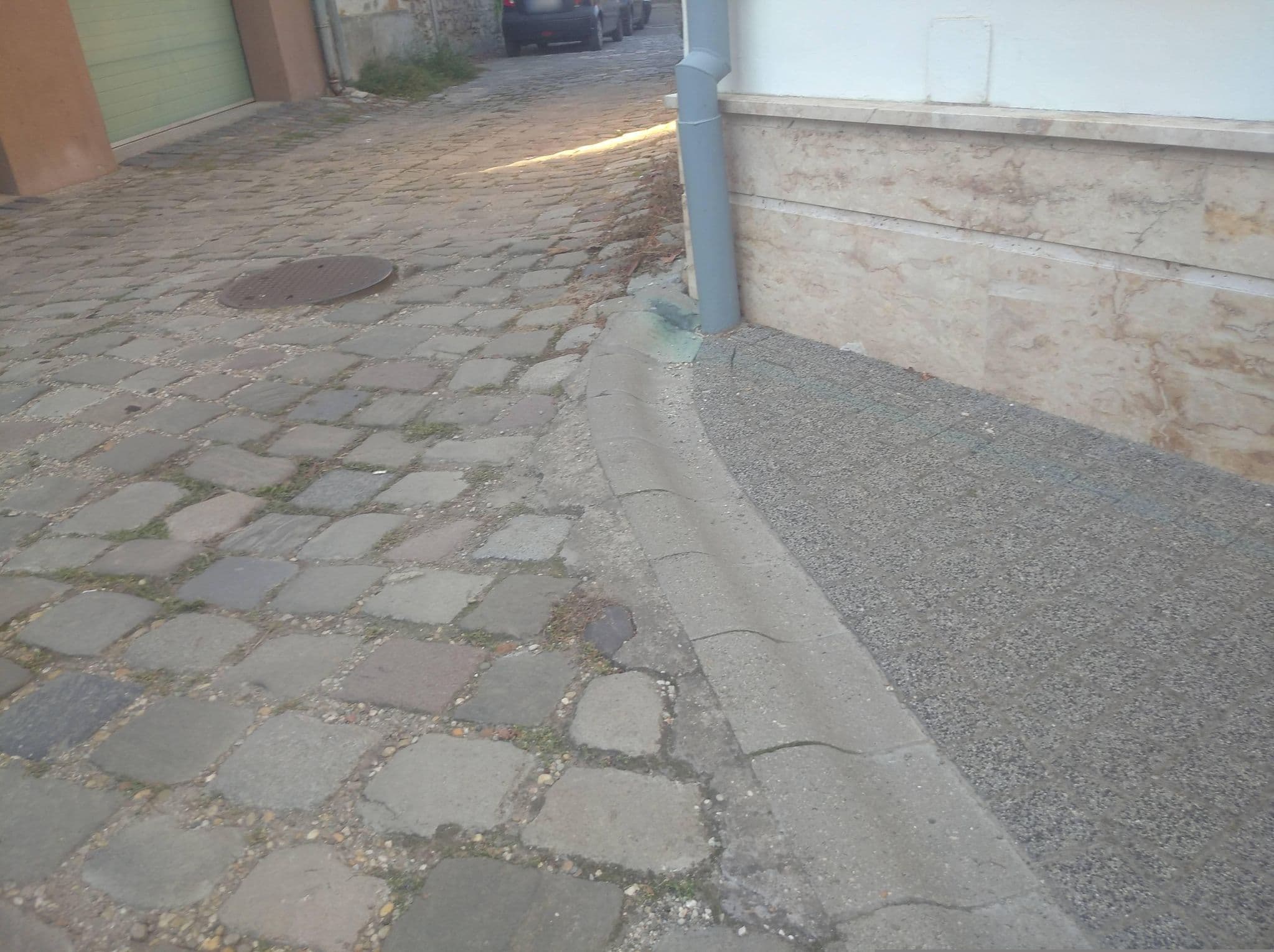 Street view near Mathias Rex, Szentendre — © grozsa11 (CC BY-SA · Mapillary)