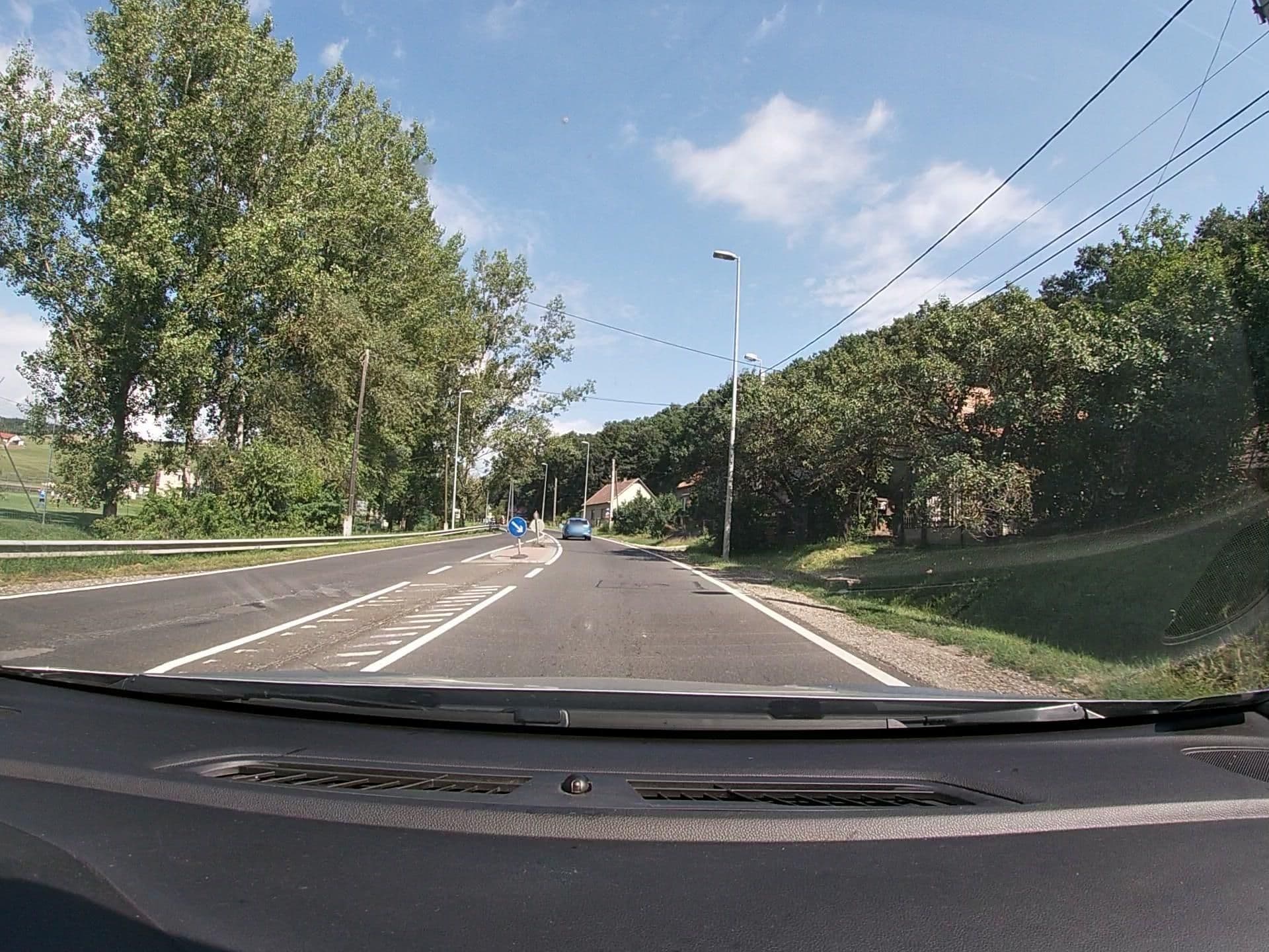 Street view near Viktória Apartman, Verőce — © vst (CC BY-SA · Mapillary)