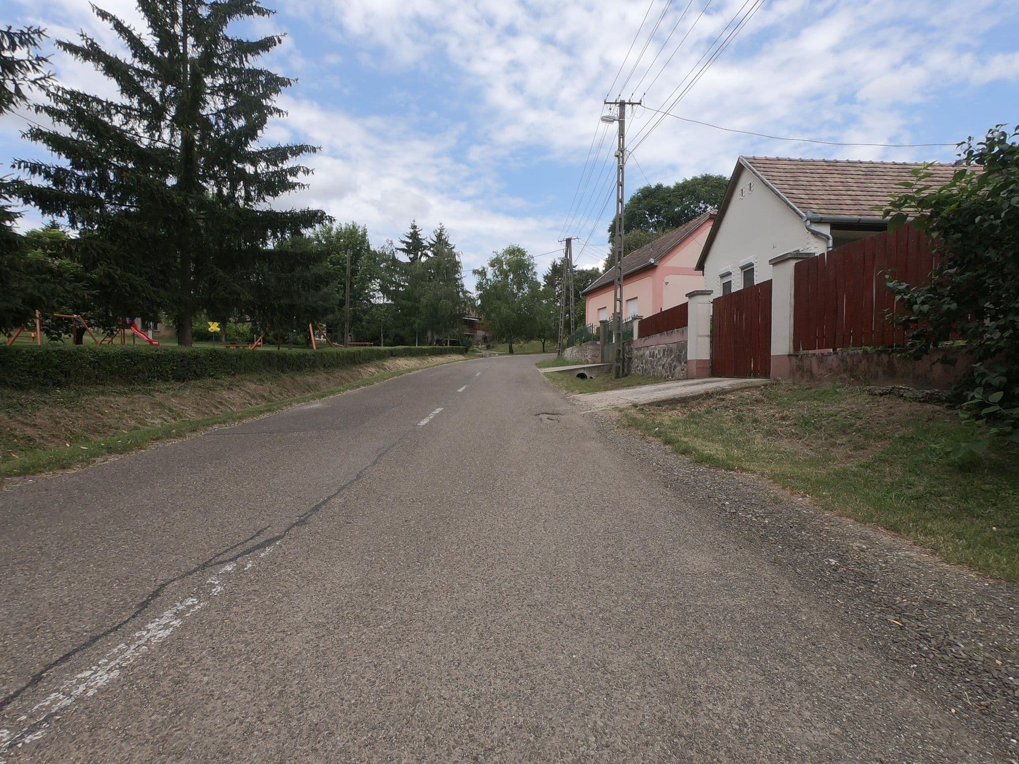 Street view near Palóc Ház, Nagyoroszi — © balazskozak (CC BY-SA · Mapillary)