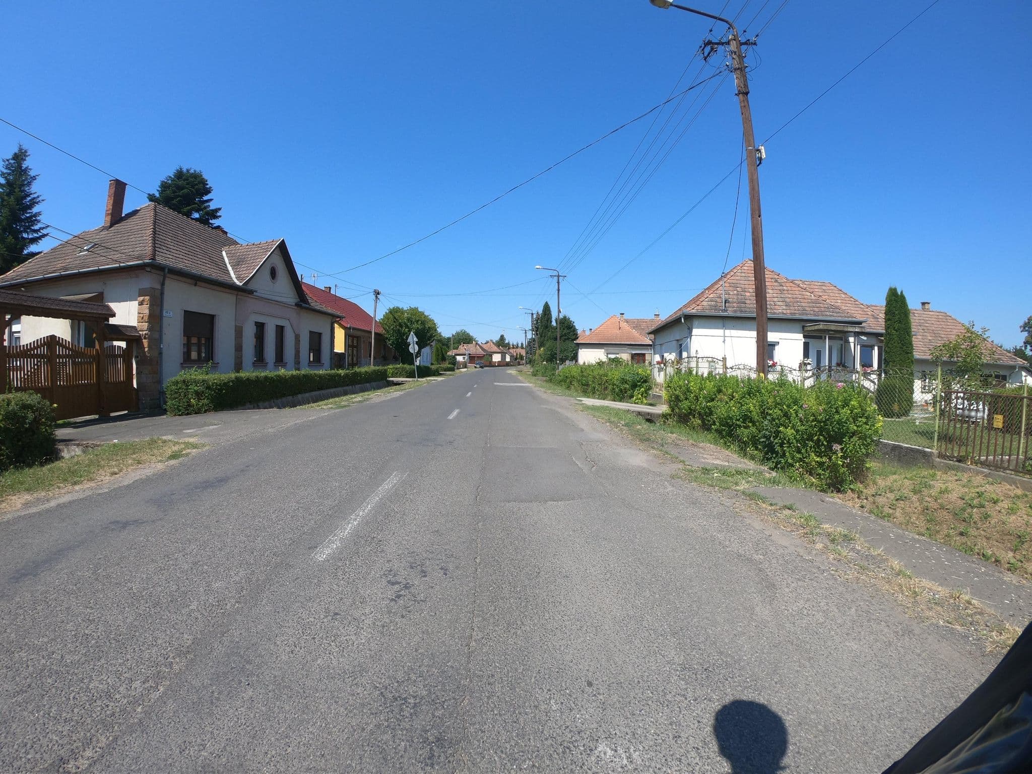 Street view near Lilaakác Vendégház, Nagyoroszi — © balazskozak (CC BY-SA · Mapillary)