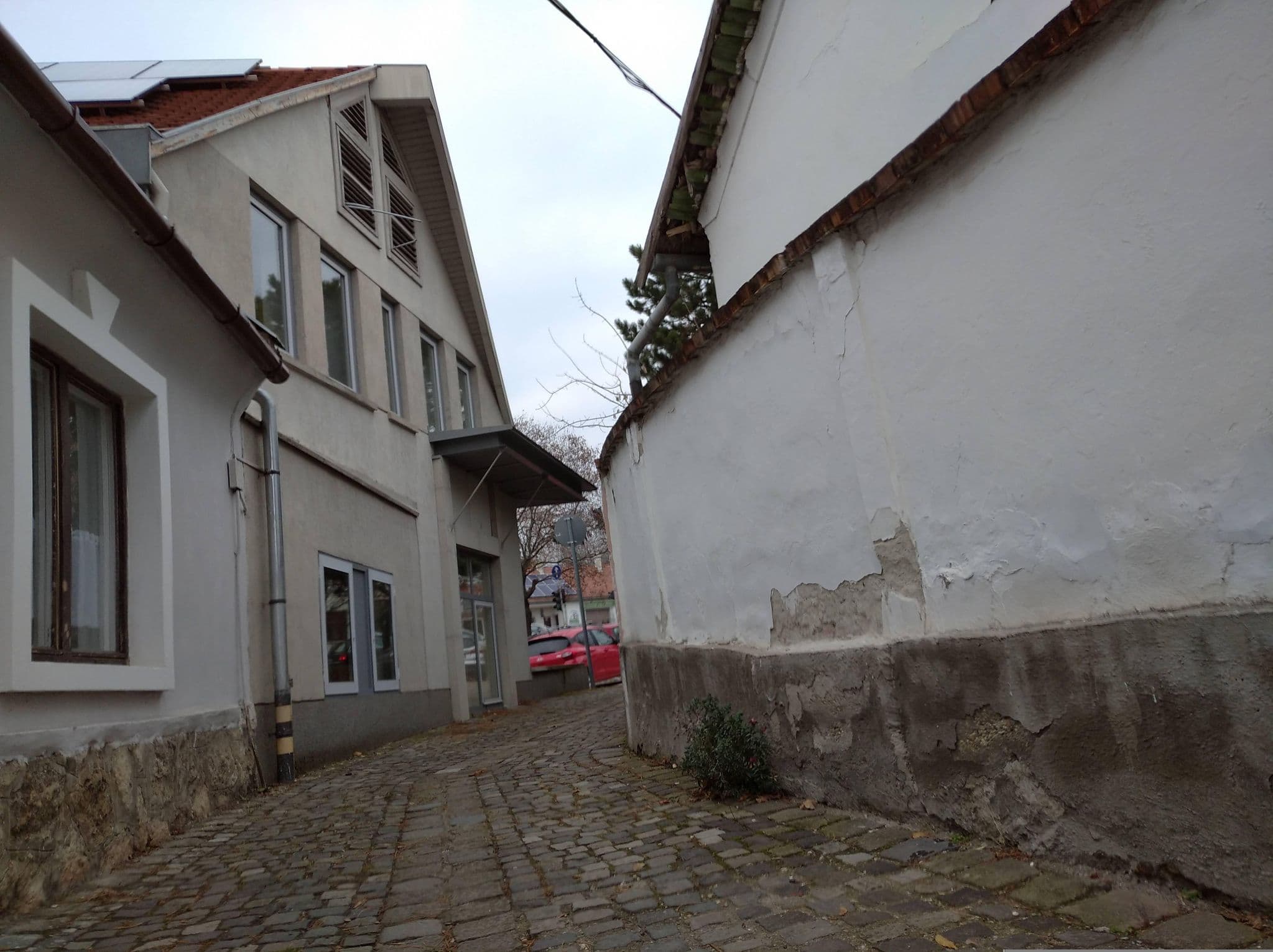 Street view near Hostel Rev, Szentendre — © grozsa11 (CC BY-SA · Mapillary)
