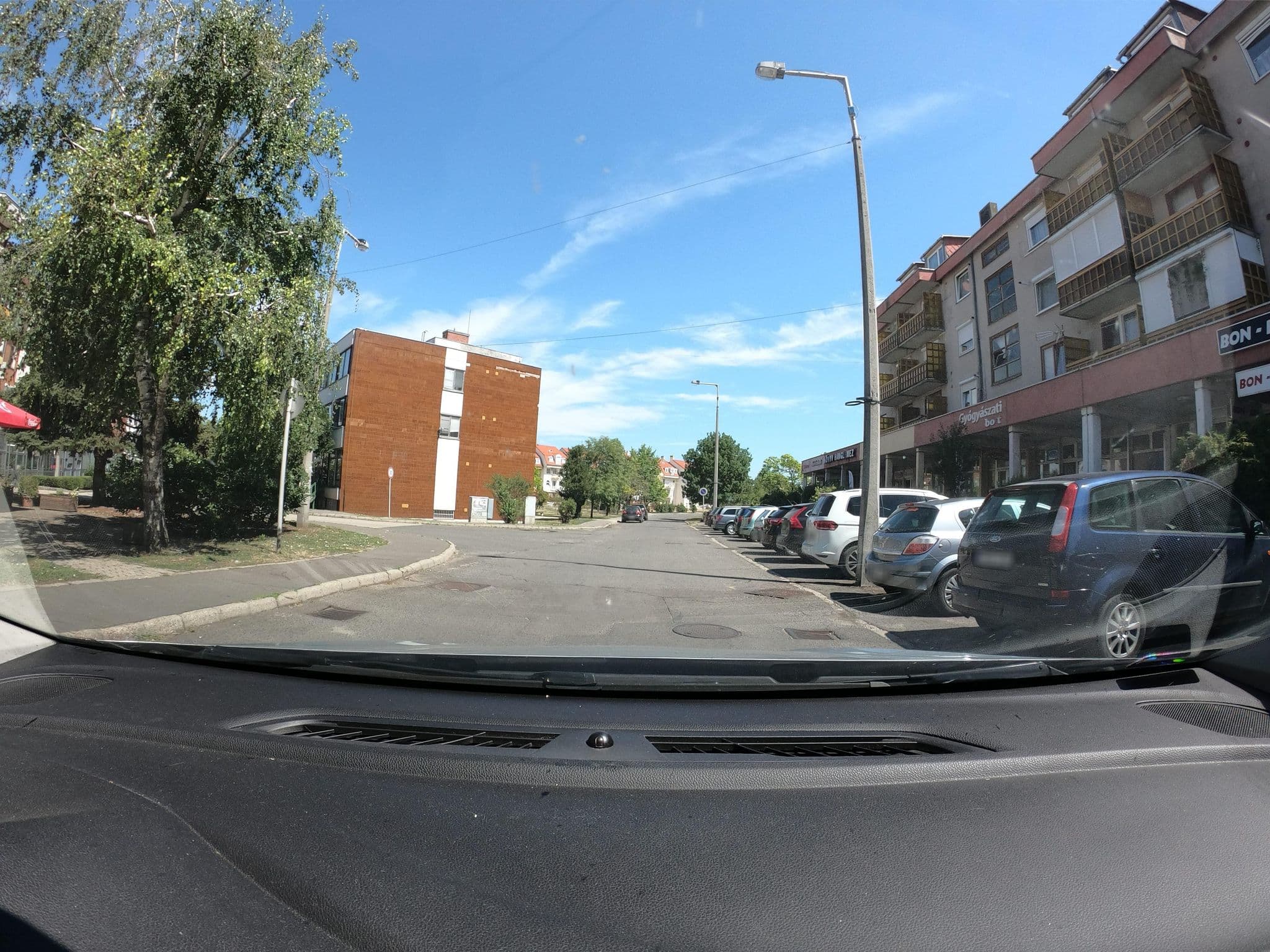 Street view near Zsigmond Szálloda, Pásztó — © vst (CC BY-SA · Mapillary)